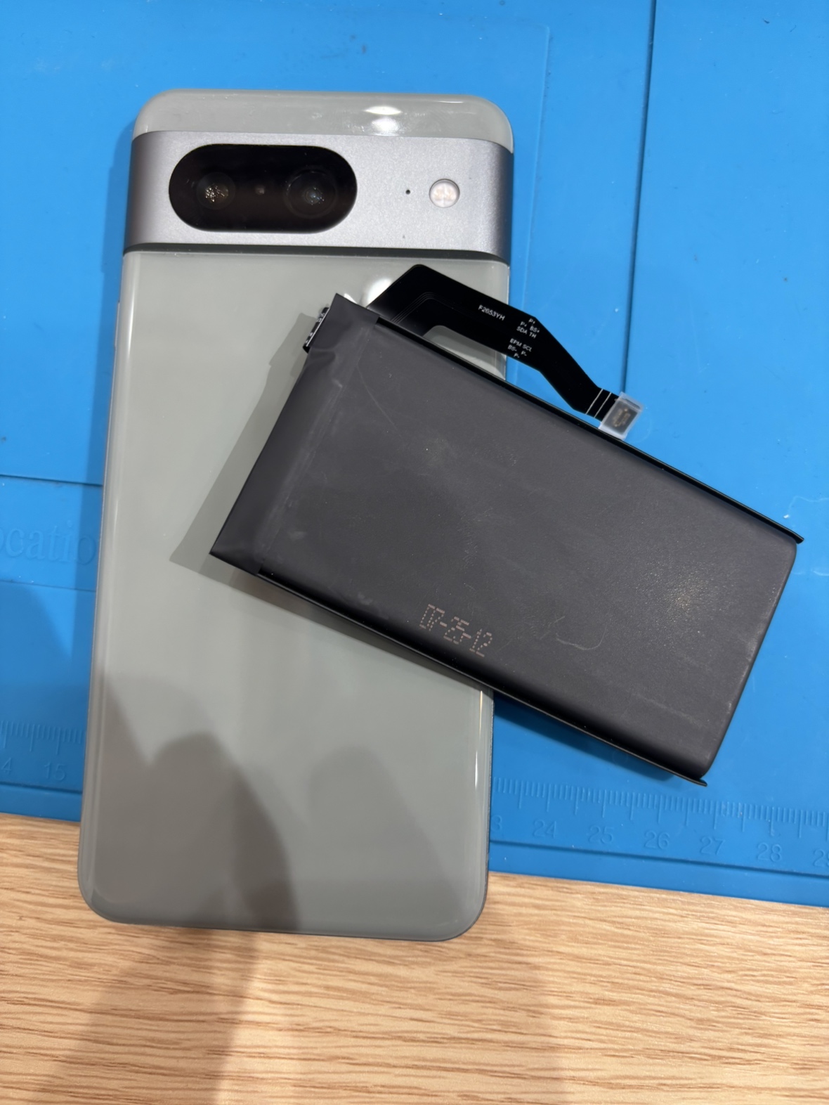 Google Pixel8のバッテリー交換なら【スマホ修理工房 池袋P'パルコ本店】で最短即日修理可能です！