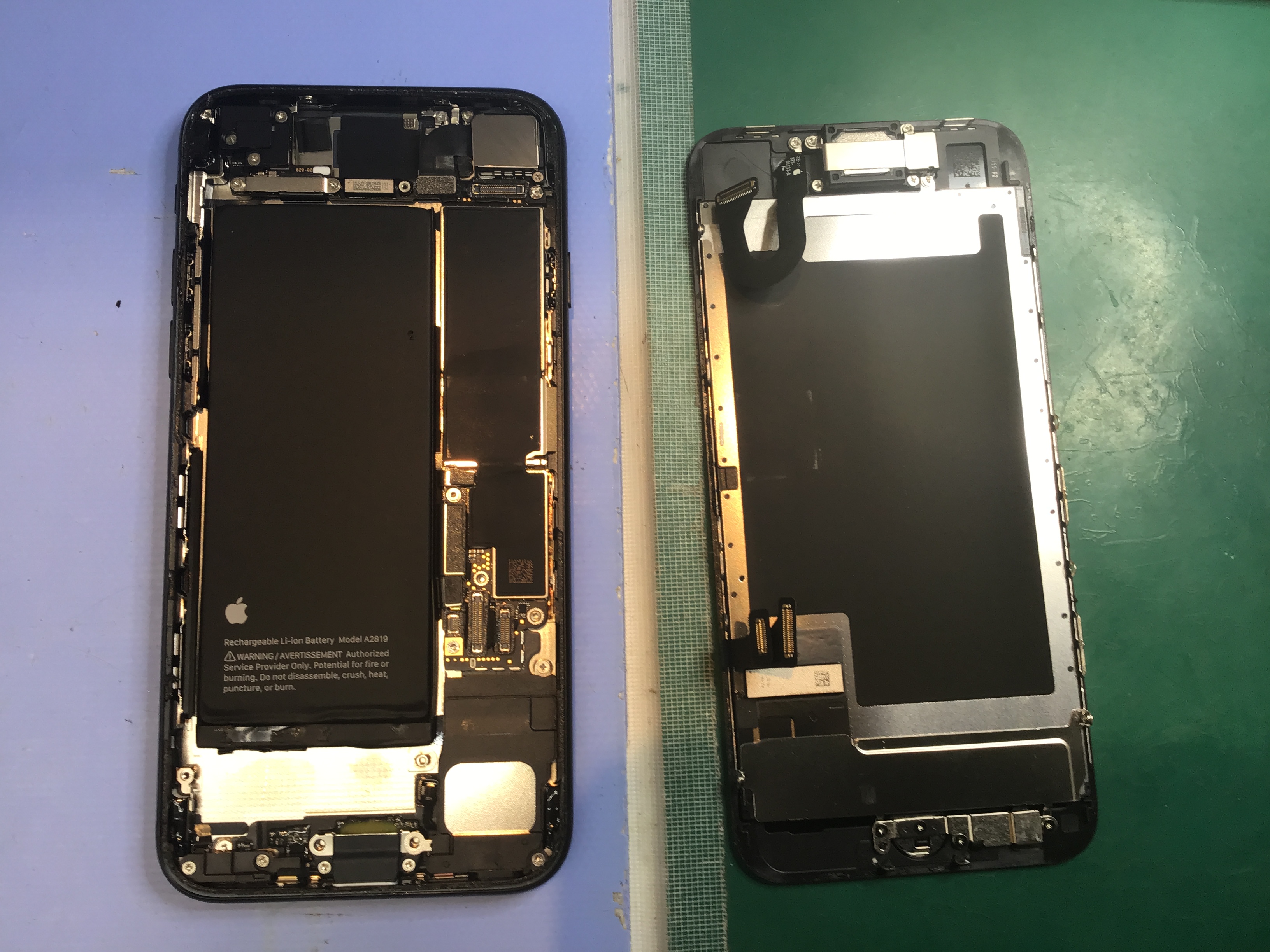 のバッテリー交換は、データそのまま・即日修理のスマホ修理工房京王聖蹟桜ヶ丘ショッピングセンターB館店へ！