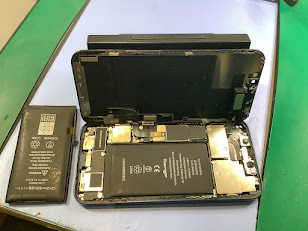 iPhone8のバッテリー交換ならデータをそのまま・最短即日修理のスマホ修理工房ラザウォーク甲斐双葉店へ