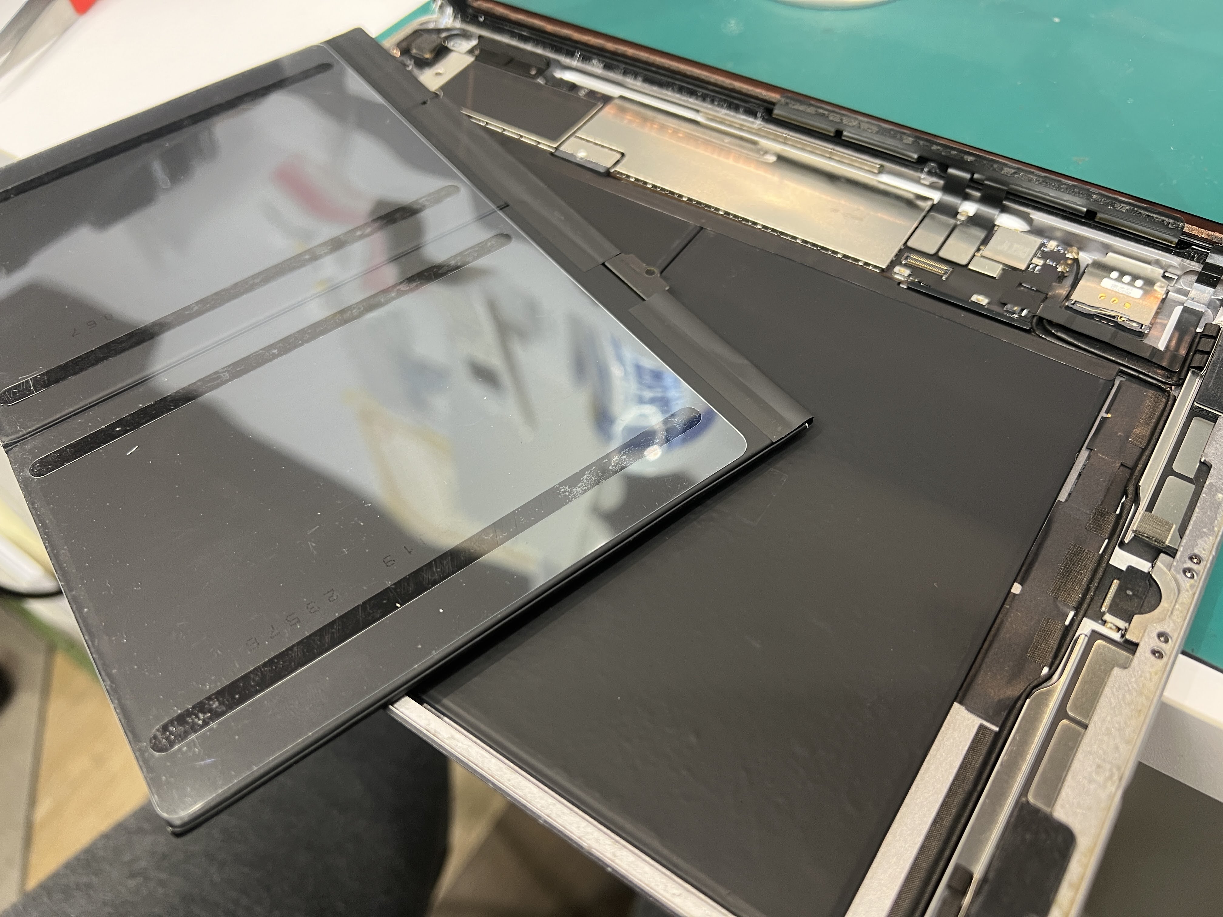 iPad 第6世代 電源が落ちる症状の修理事例