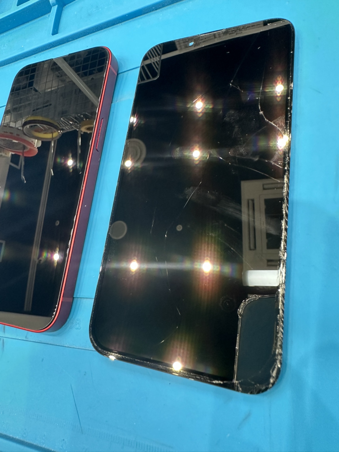 iPhone 13（アイフォン）の画面割れはスマホ修理工房イオンモール福岡店で即日修理可能です！