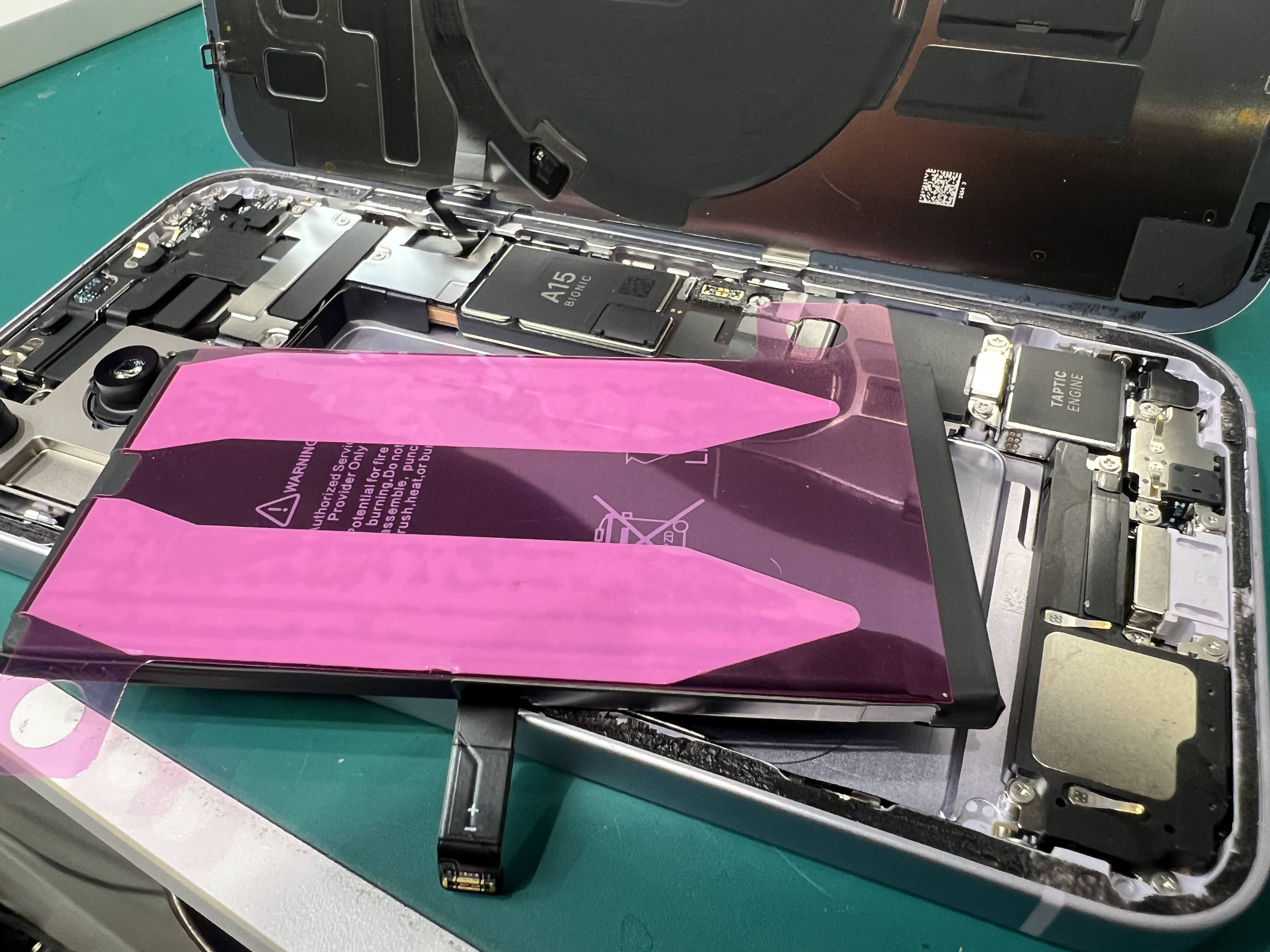 iPhone14 電源がたまに落ちるようになった！