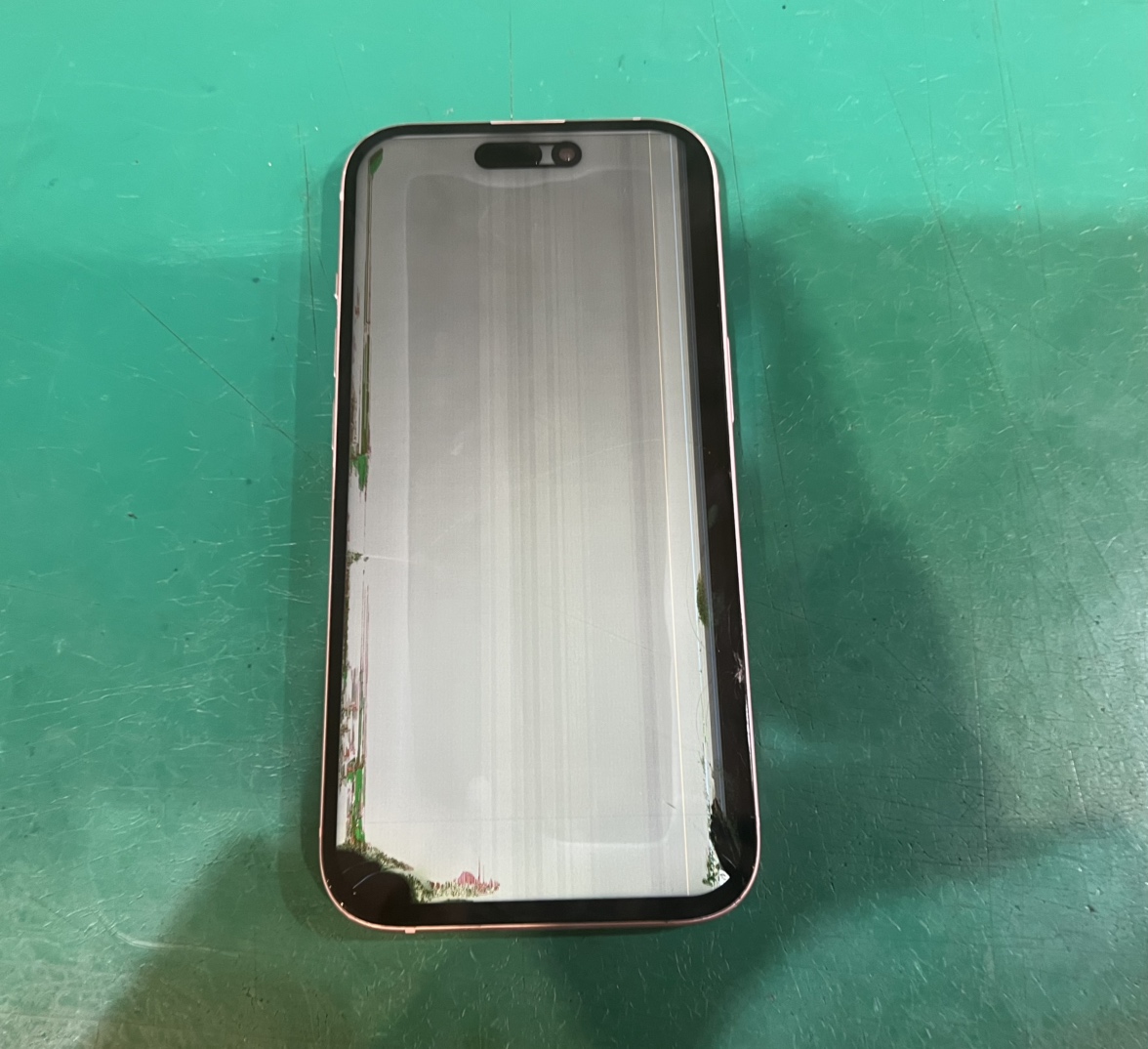 iPhone 15 Proの液晶破損修理 iphone15pro-screen-replacement-after-shinjukupepe