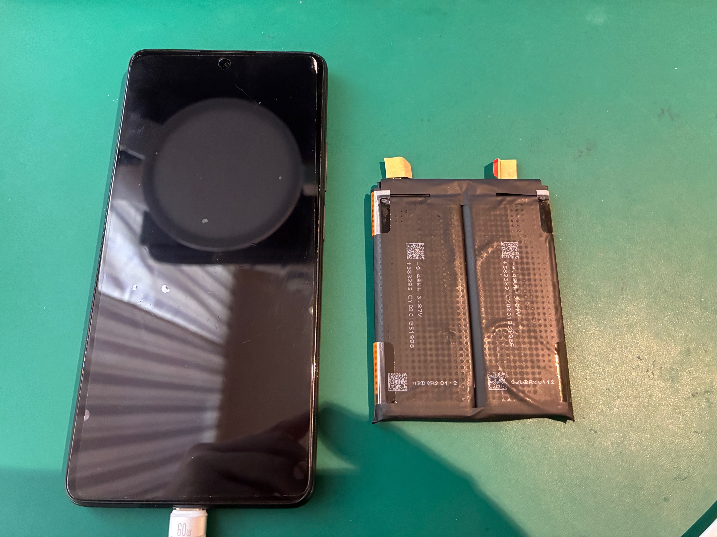 神戸市からお越しのお客様よりXiaomi 11T Proのバッテリー交換をご依頼いただきました！