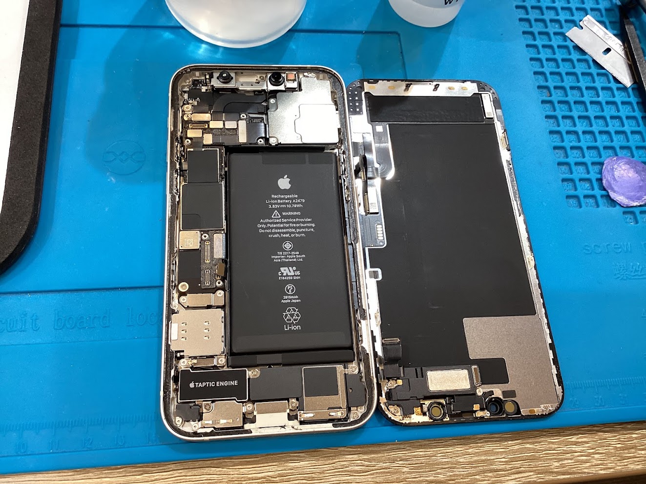 iPhone12のバッテリー交換ならデータをそのまま・最短即日修理のスマホ修理工房グランデュオ蒲田店へ！