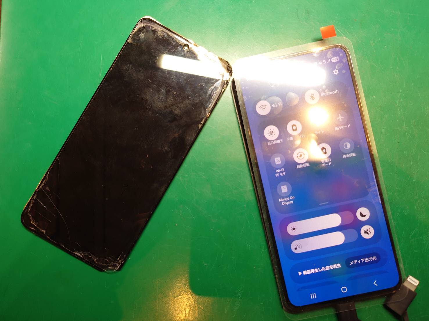 タッチしなくても勝手に入力されてしまう、、Galaxy S21 画面交換修理【スマホ修理工房ミーツ国分寺店】