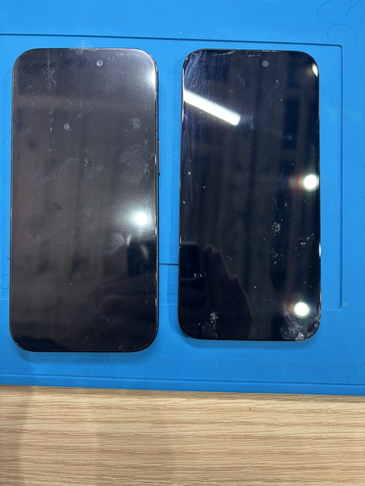 iPhone15の画面割れ修理なら【スマホ修理工房 池袋P'パルコ本店】にお任せください！