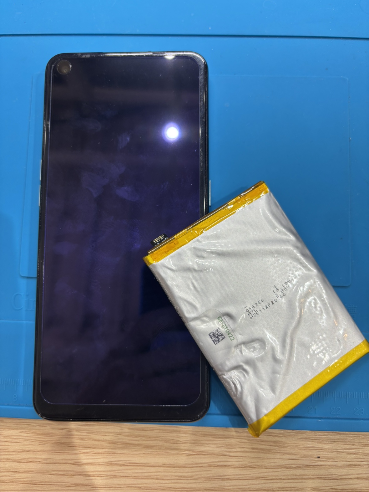 OPPO Reno5A(オッポリノ5A）のバッテリー交換は【スマホ修理工房池袋P‘パルコ店】へご来店ください！