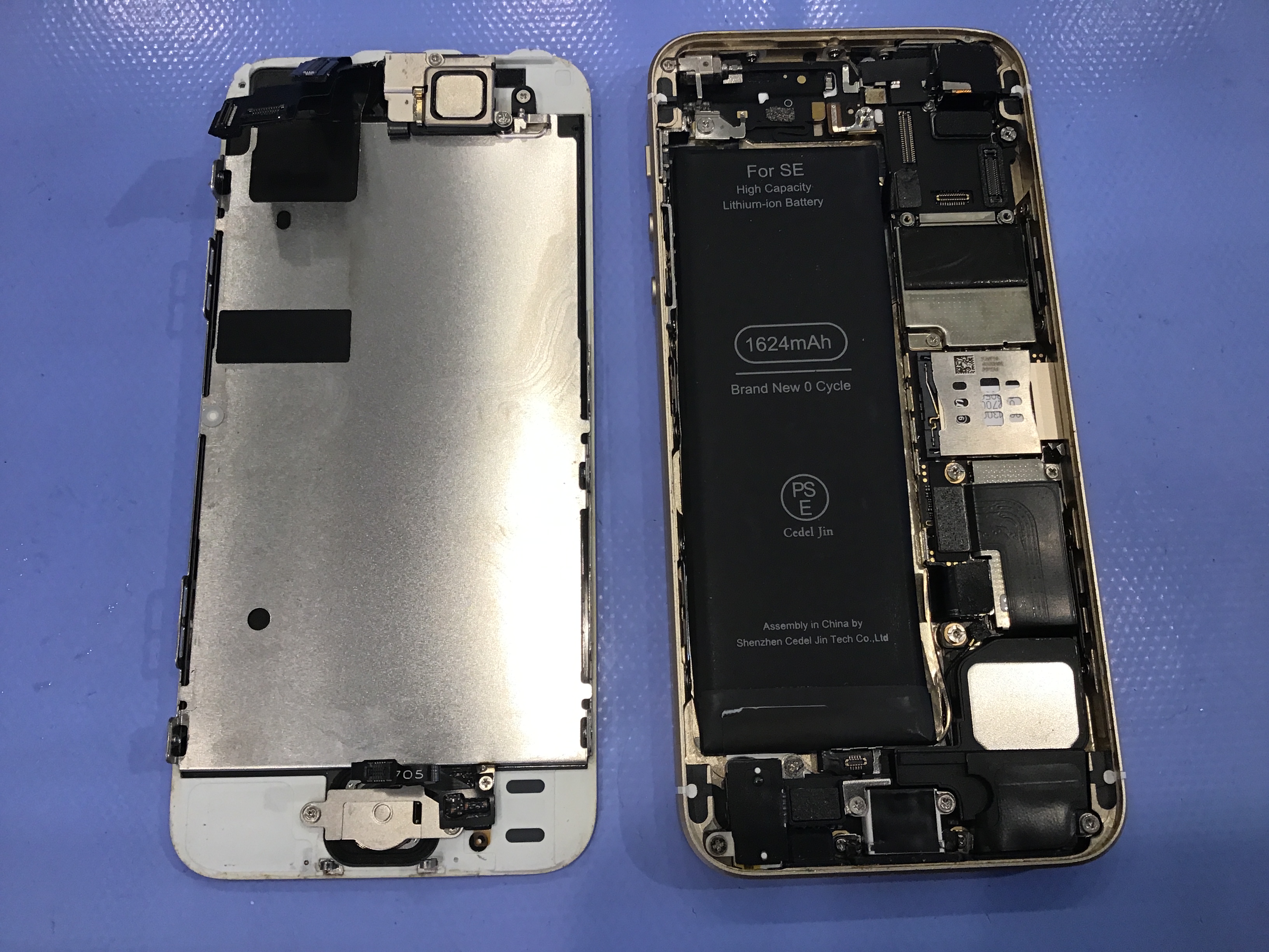 相模原駅直結♪セレオ相模原2階♪100円ショップWattsさんの向かいで営業しております♪