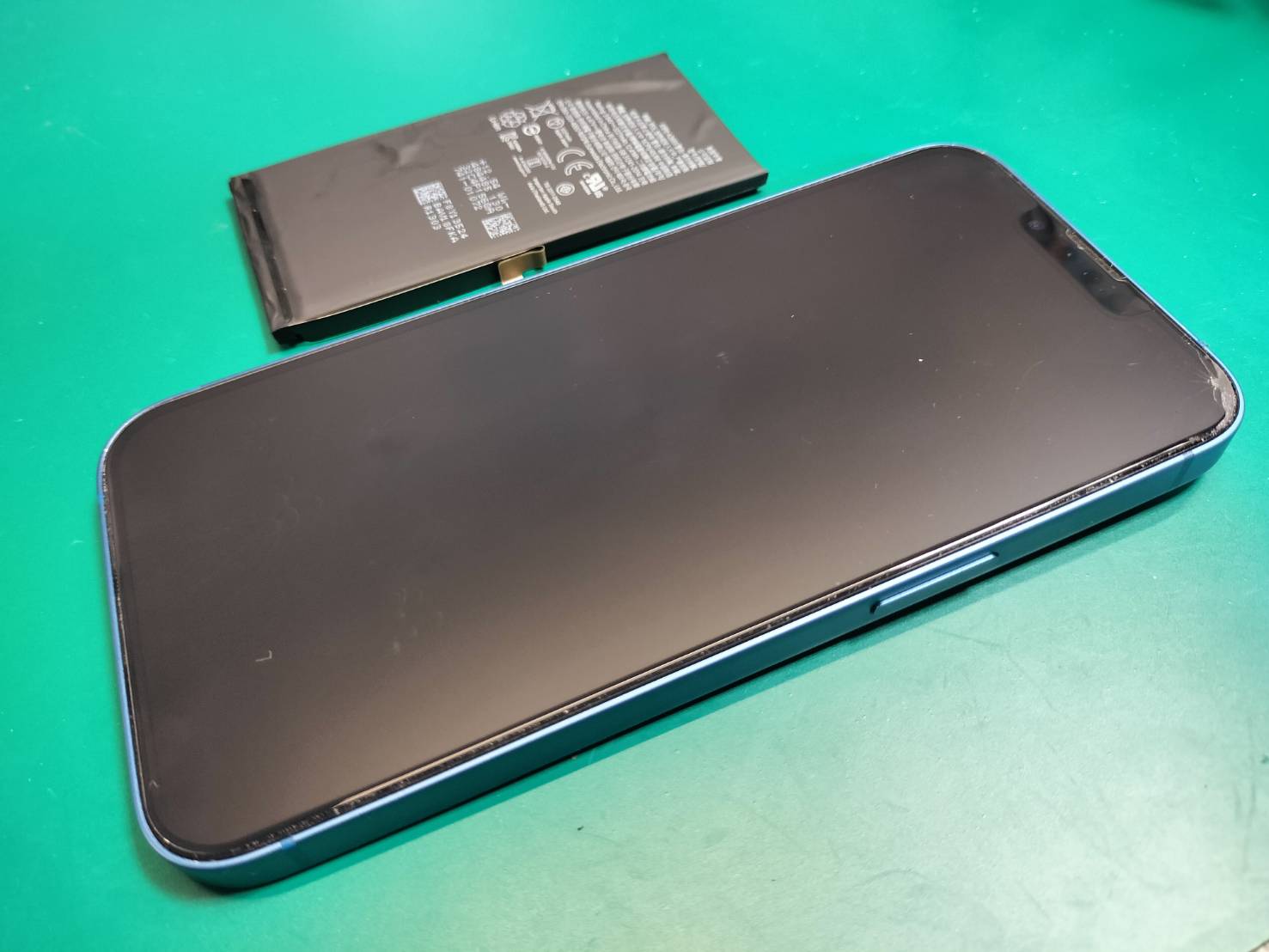 iPhone13のバッテリー交換を承りました♪【スマホ修理工房京王アートマン店】
