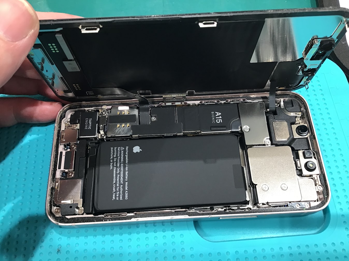 iPhone13miniの修理を承りました！【スマホ修理工房丸井錦糸町店】