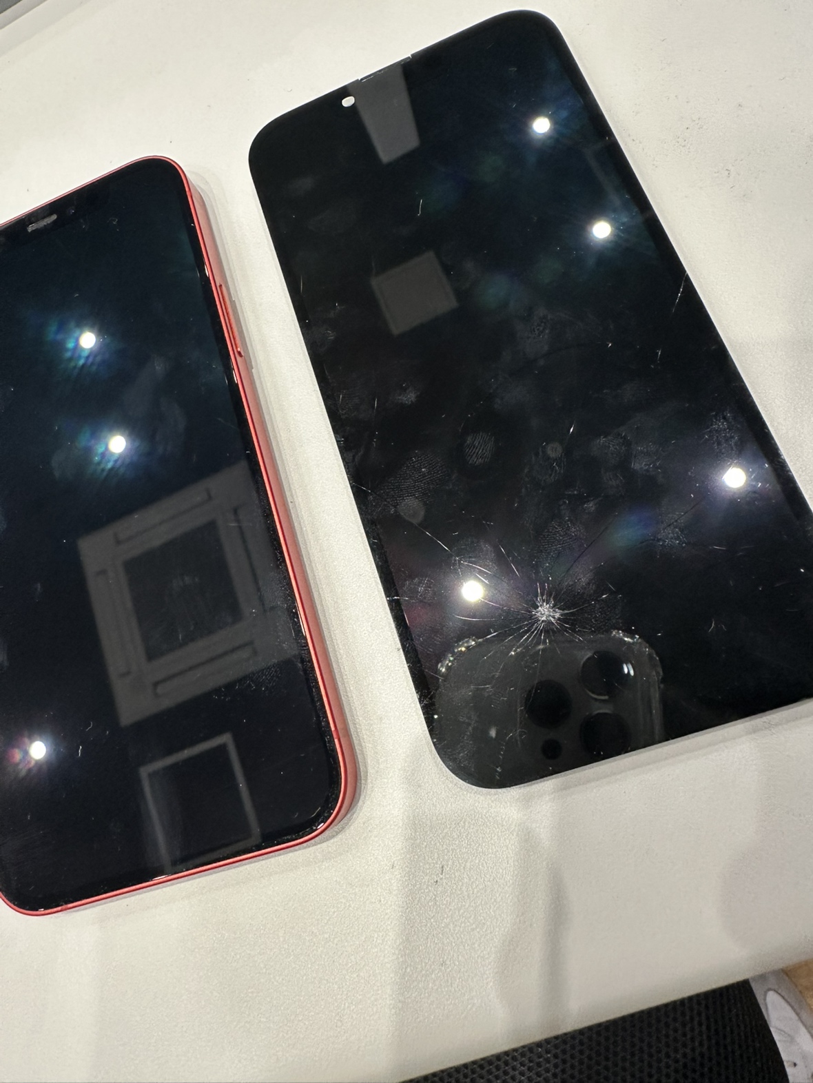 iPhone 13（アイフォン）の画面割れはスマホ修理工房イオンモール福岡店で即日修理可能です！