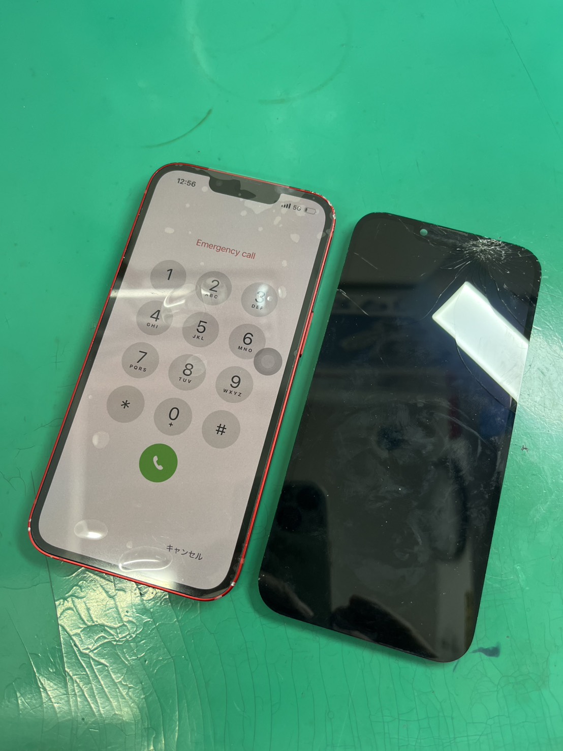 iPhone13(アイフォン)画面割れと表示不良につき画面交換【スマホ修理工房大井町店】