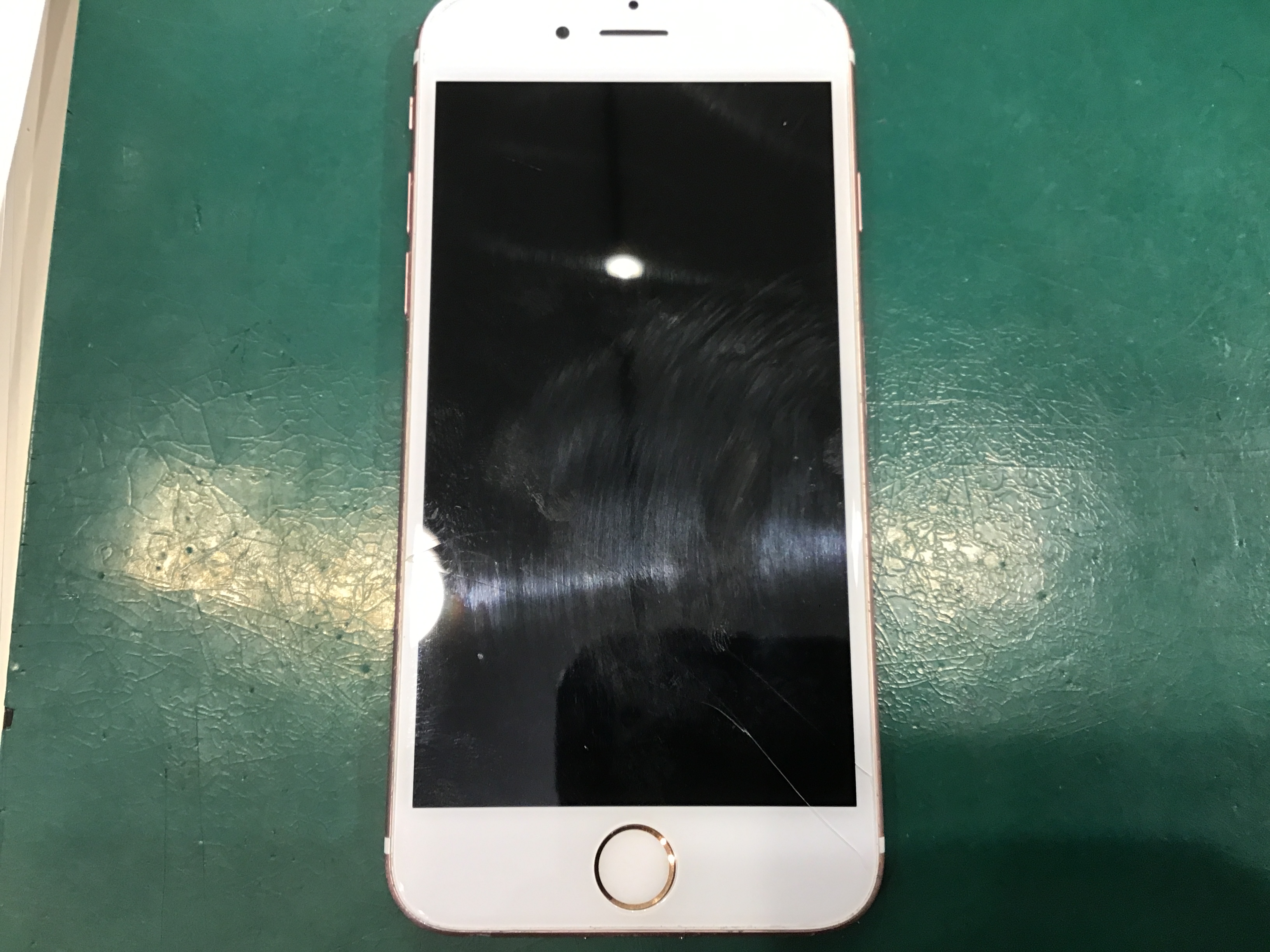 スマホ修理工房セレオ相模原店/iPhoneの修理を承りました