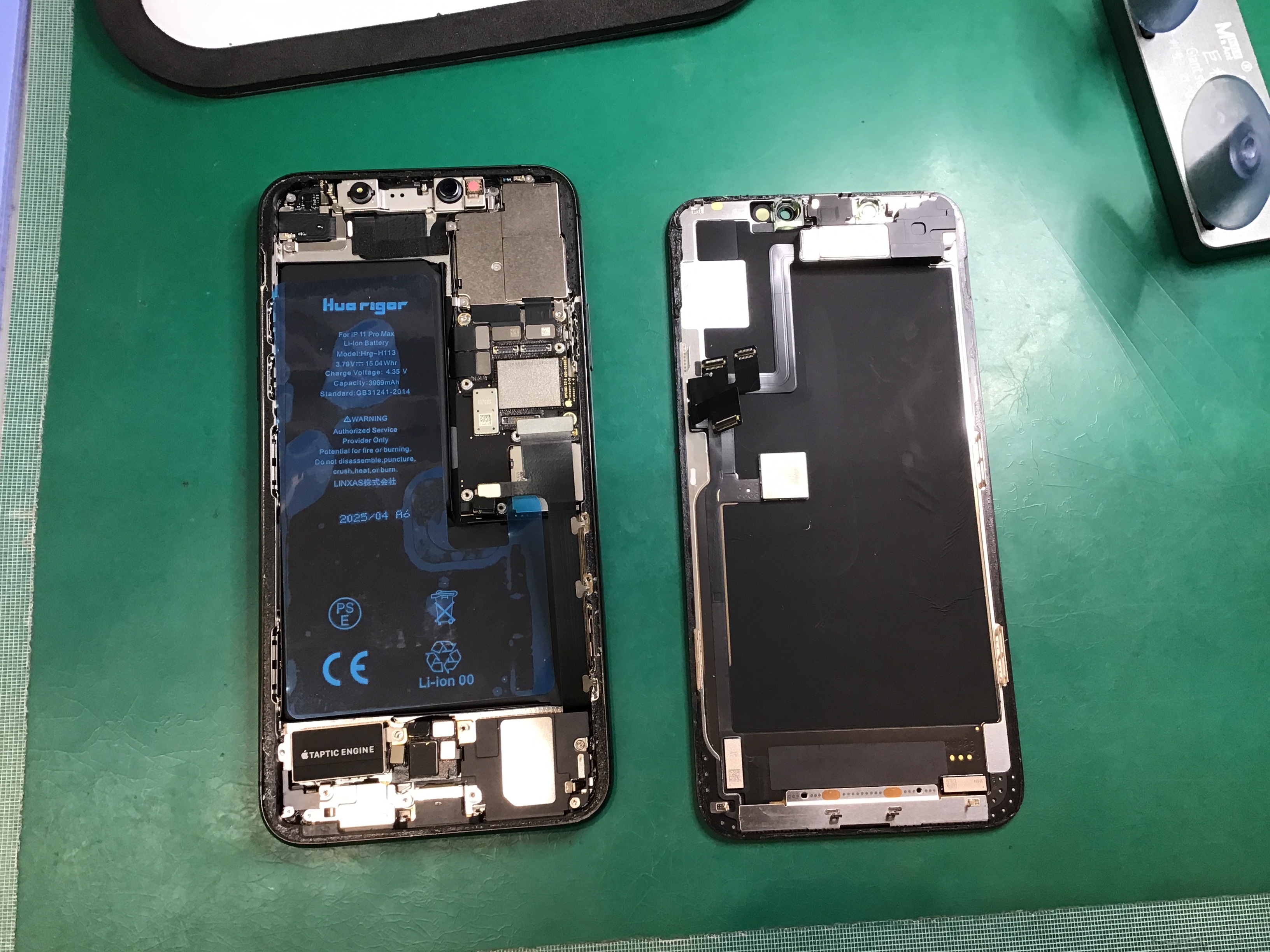 iPhoneXSMaxのバッテリー交換は、データそのまま・即日修理のスマホ修理工房京王聖蹟桜ヶ丘ショッピングセンターB館店へ！