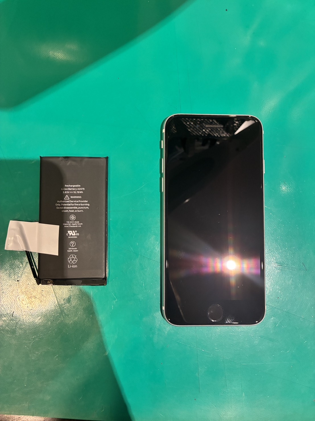iPhone SE2 充電がすぐになくなる💦　バッテリー交換で快適スマホライフを！！【スマホ修理工房 調布パルコ店】