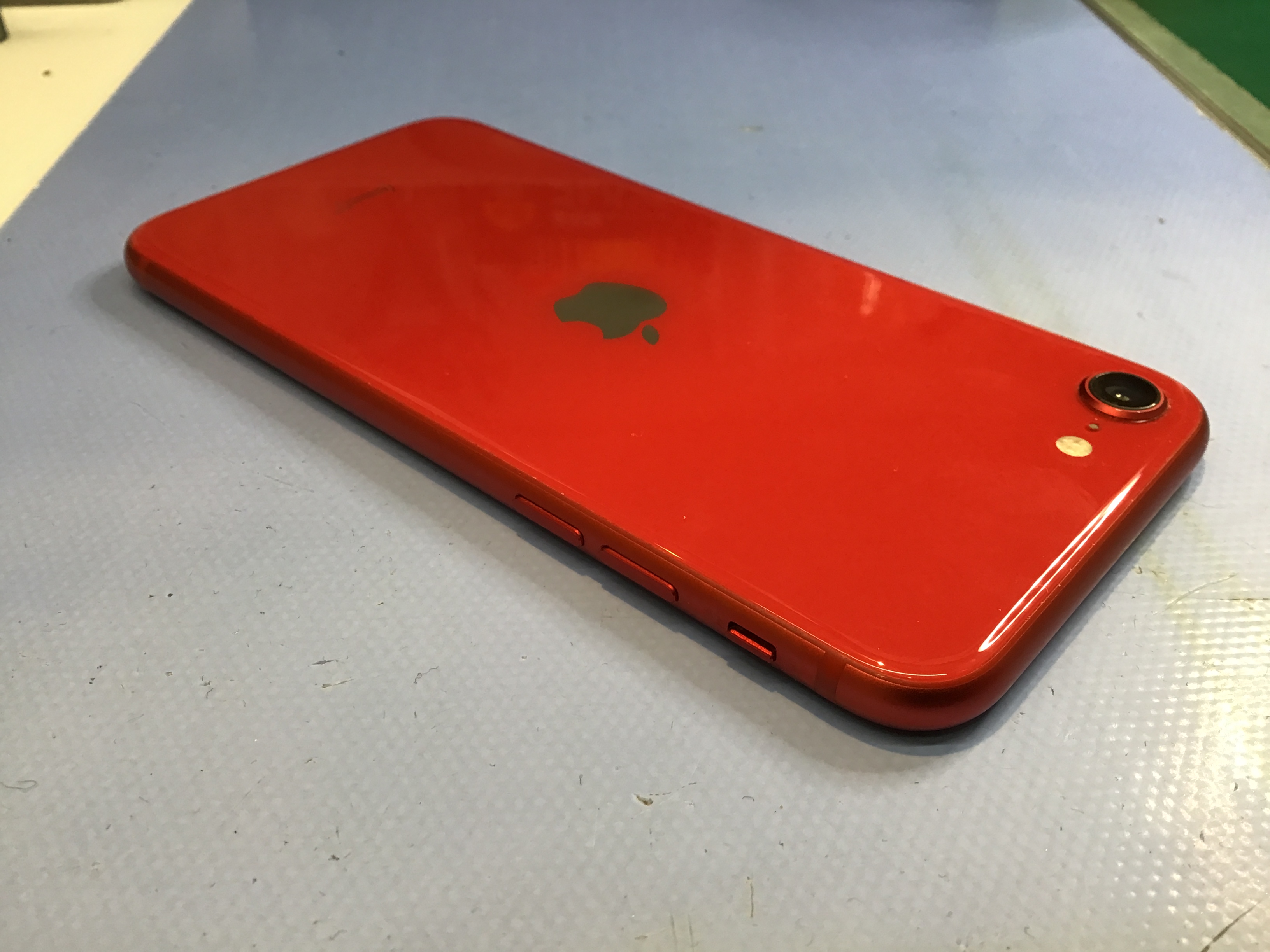 iPhoneのバッテリー持ち、そろそろ悪くなってきていませんか？