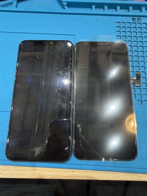 iPhone11ProMaxをお持ち込みいただきました！「スマホ修理工房　池袋P'パルコ本店」へ！