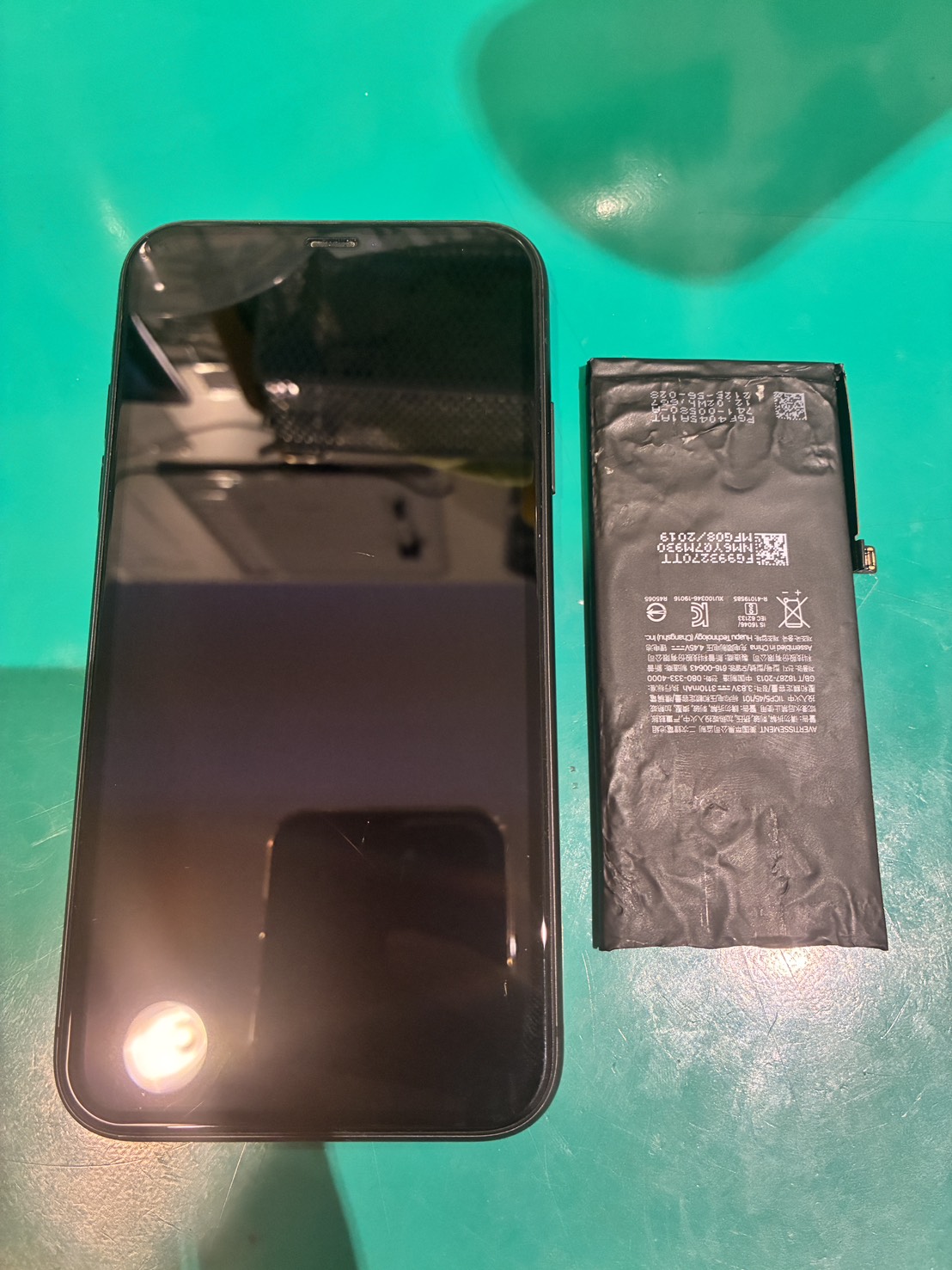 iPhone11 バッテリーの交換は当店にお任せください！！