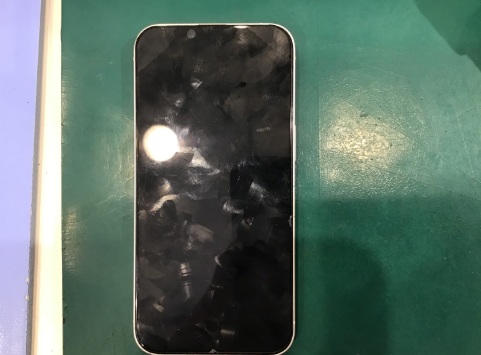 スマホ修理工房セレオ相模原店/iPhone14の修理を承りました