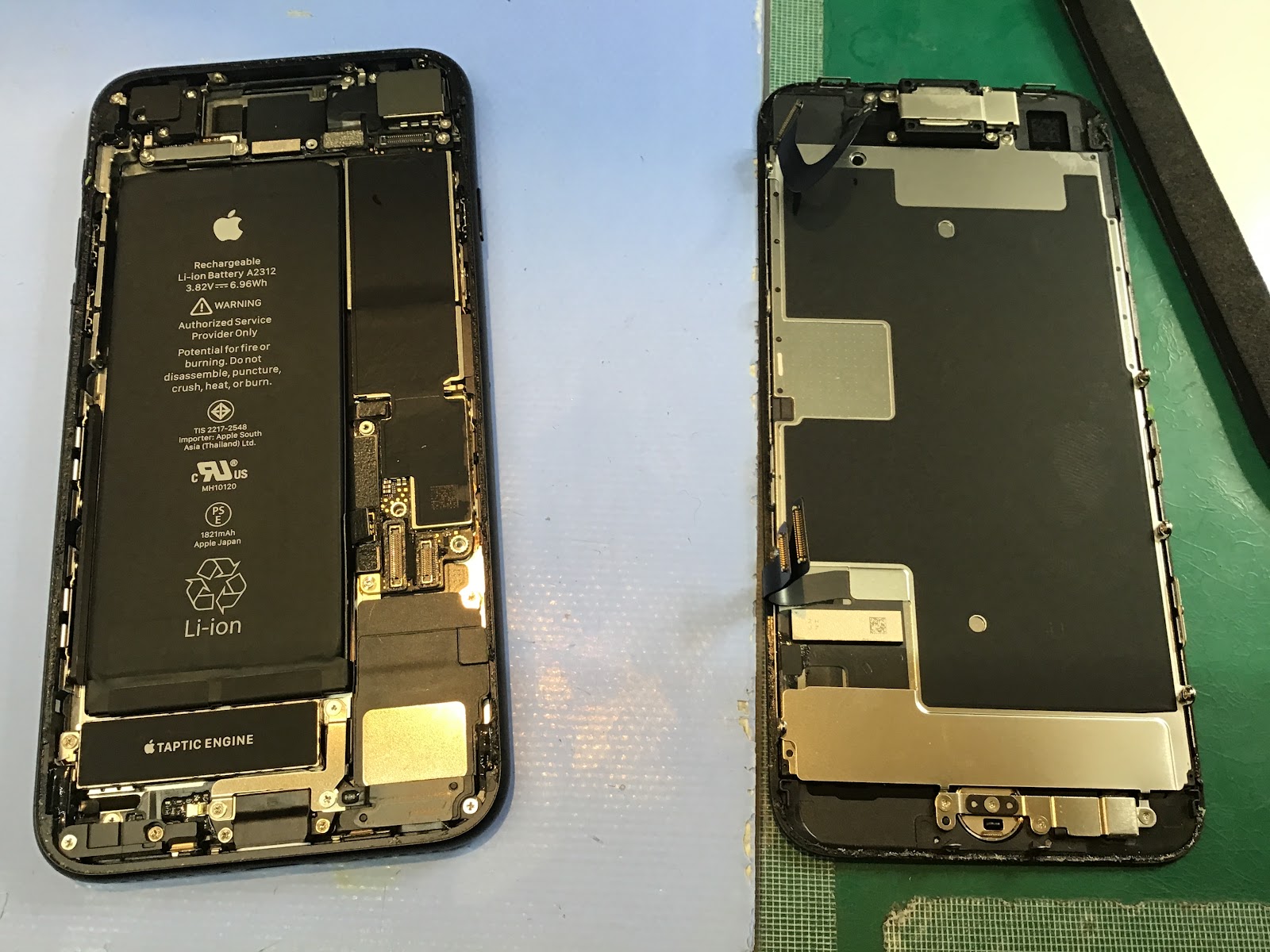 のバッテリー交換は、データそのまま・即日修理のスマホ修理工房京王聖蹟桜ヶ丘ショッピングセンターB館店へ！