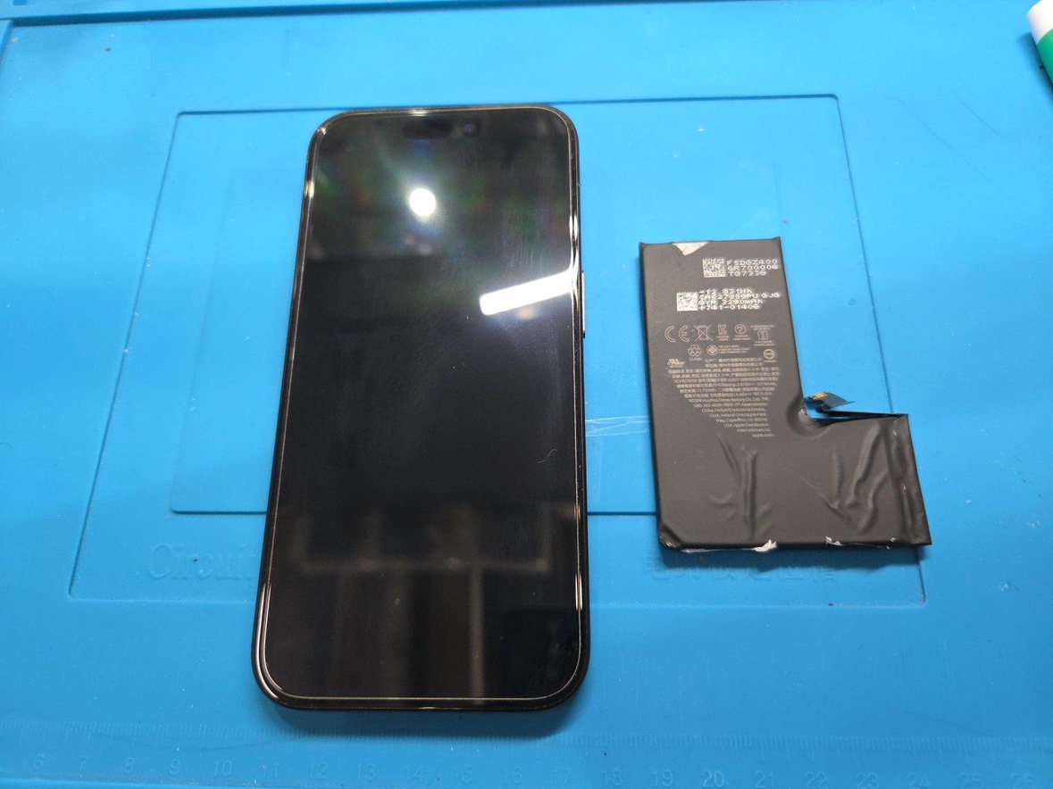 iPhone15pro(アイフォン15プロ)のバッテリー交換は【スマホ修理工房池袋P‘パルコ店】へお越しください！