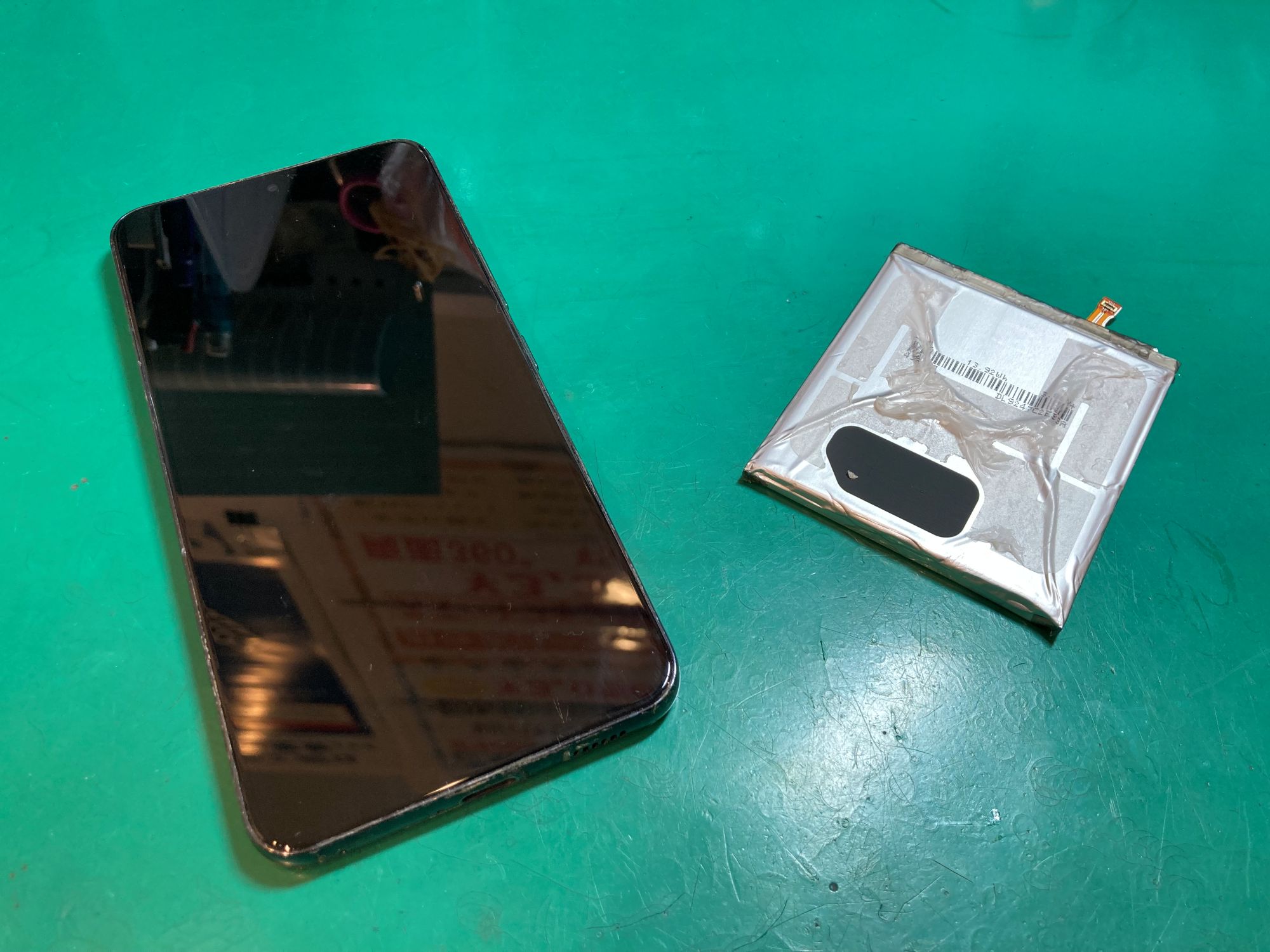 Galaxy S22 （ギャラクシー エス22 ）のバッテリー交換修理！！【スマホ修理工房新百合丘オーパ店】