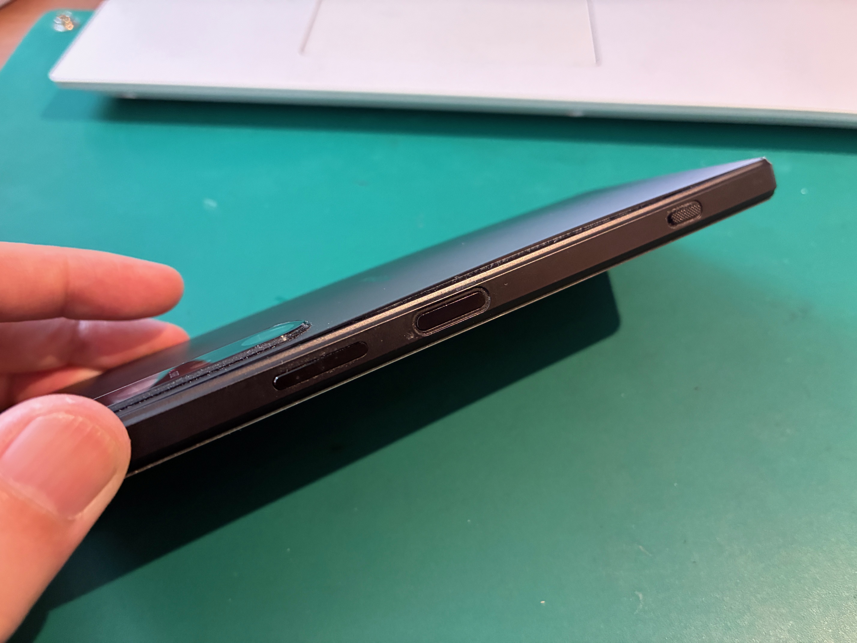 姫路市からお越しのお客様よりXperia1Ⅳのバッテリー交換をご依頼いただきました！