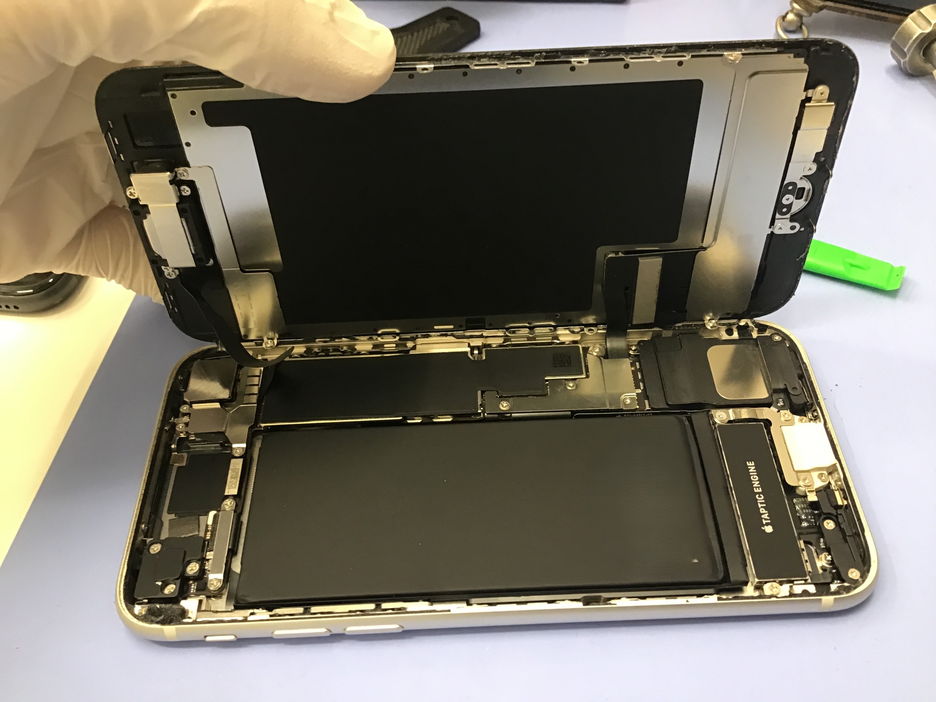 iPhone15修理　データをそのまま・最短即日修理のスマホ修理工房八王子オクトーレ店にご相談ください！