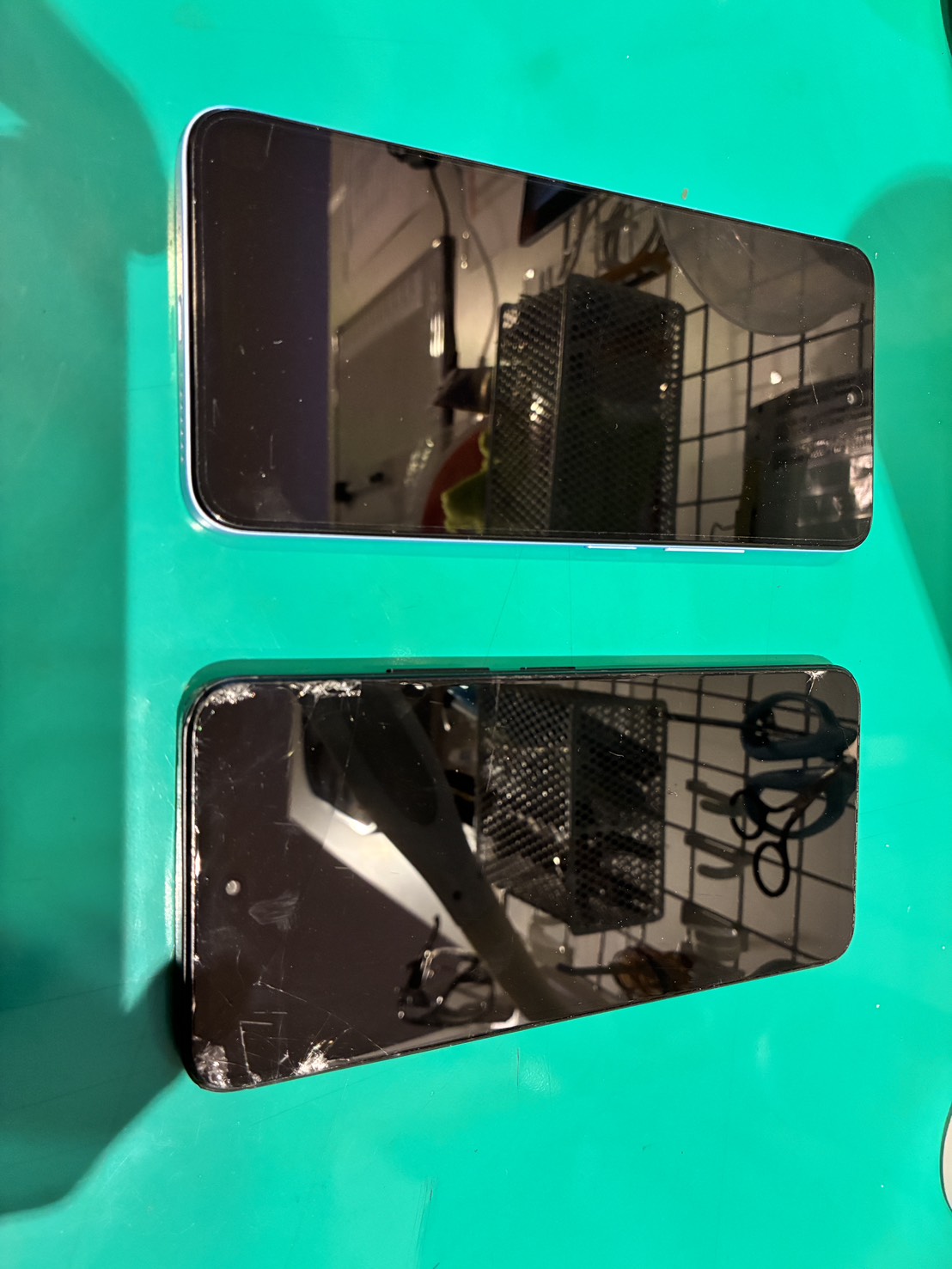 Redmi 12 5Gの画面が割れてしまった・・・画面交換修理で改善【スマホ修理工房 調布パルコ店】