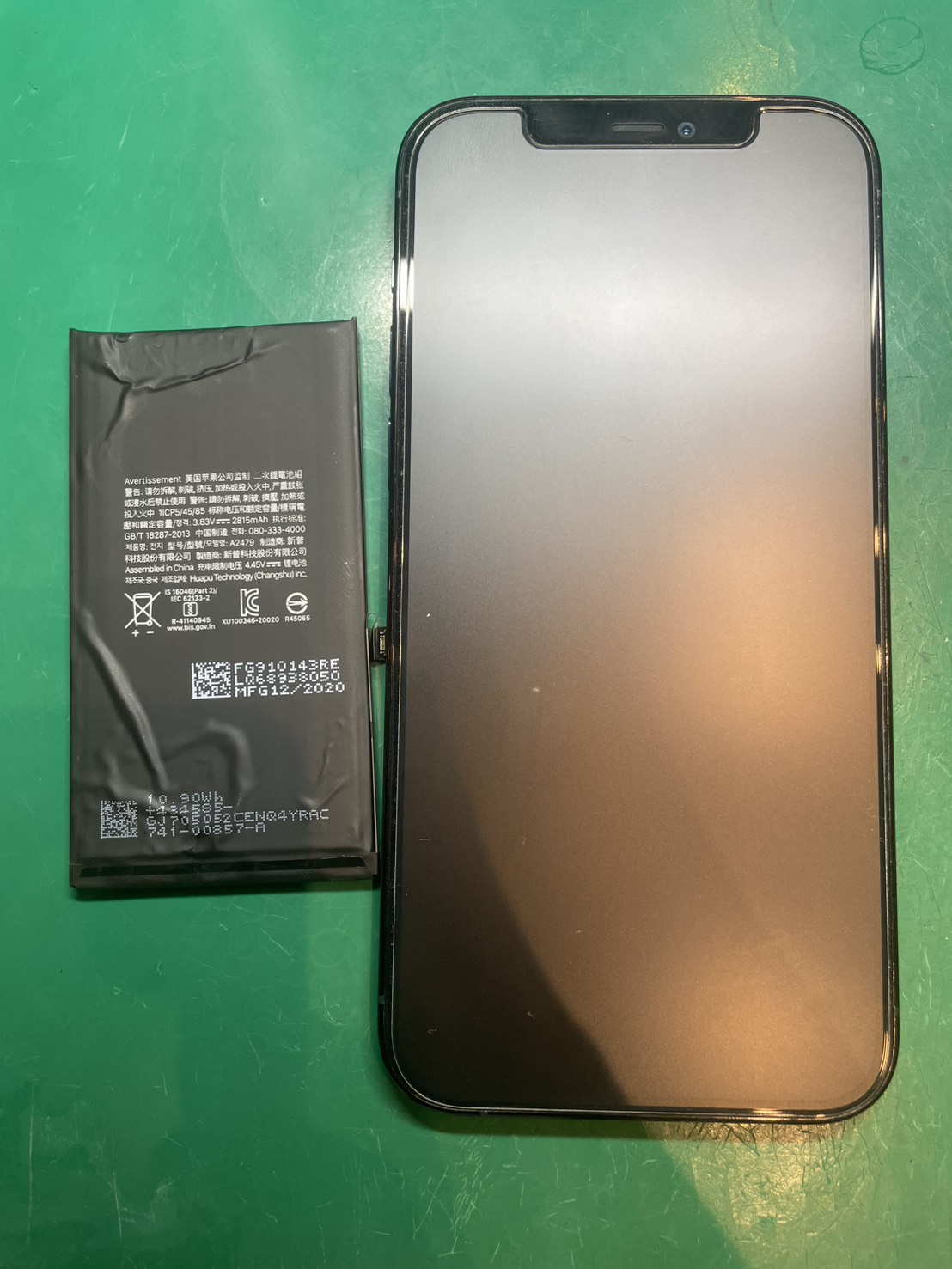 iPhone12 Pro　すぐに電源が落ちるバッテリー交換を承りました！【スマホ修理工房ミーツ国分寺店】