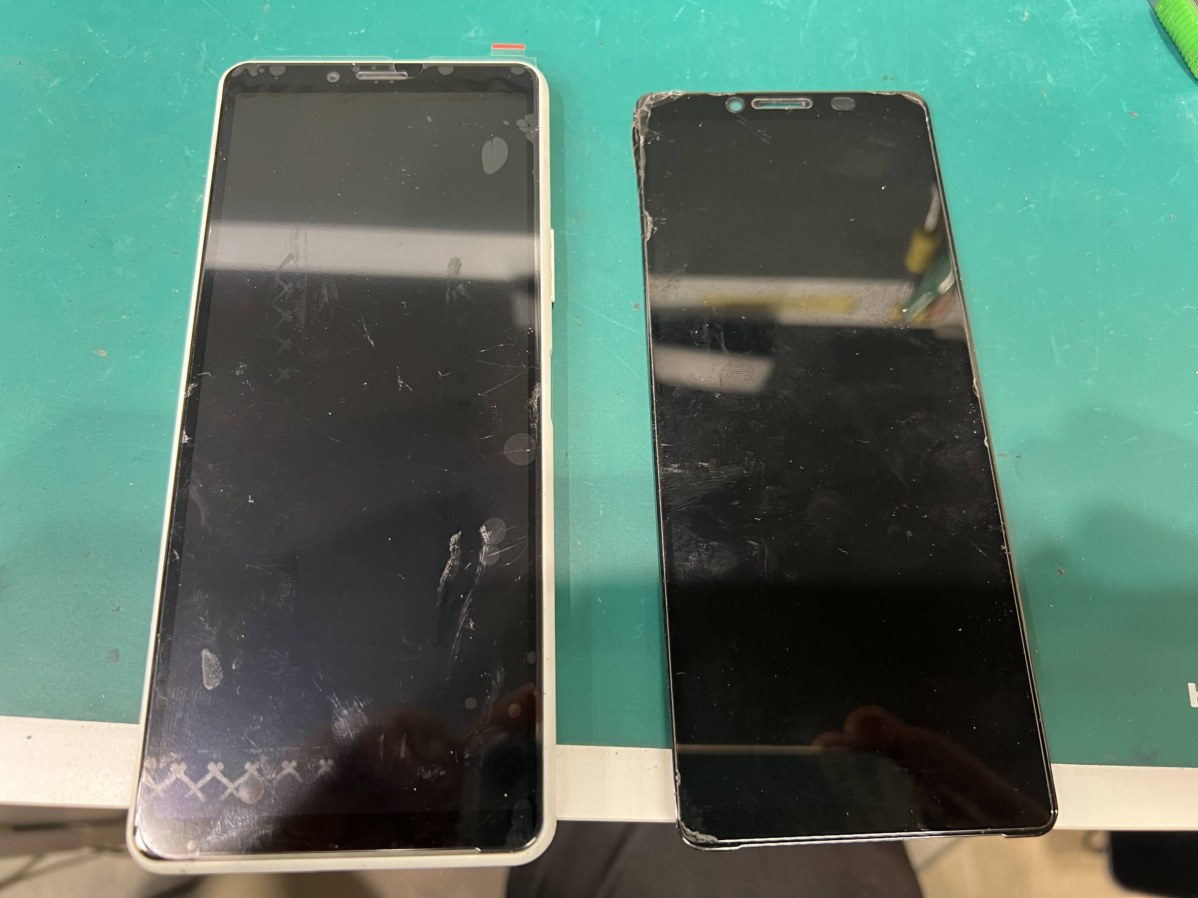 Xperia10 II 画面が映らない症状の修理事例