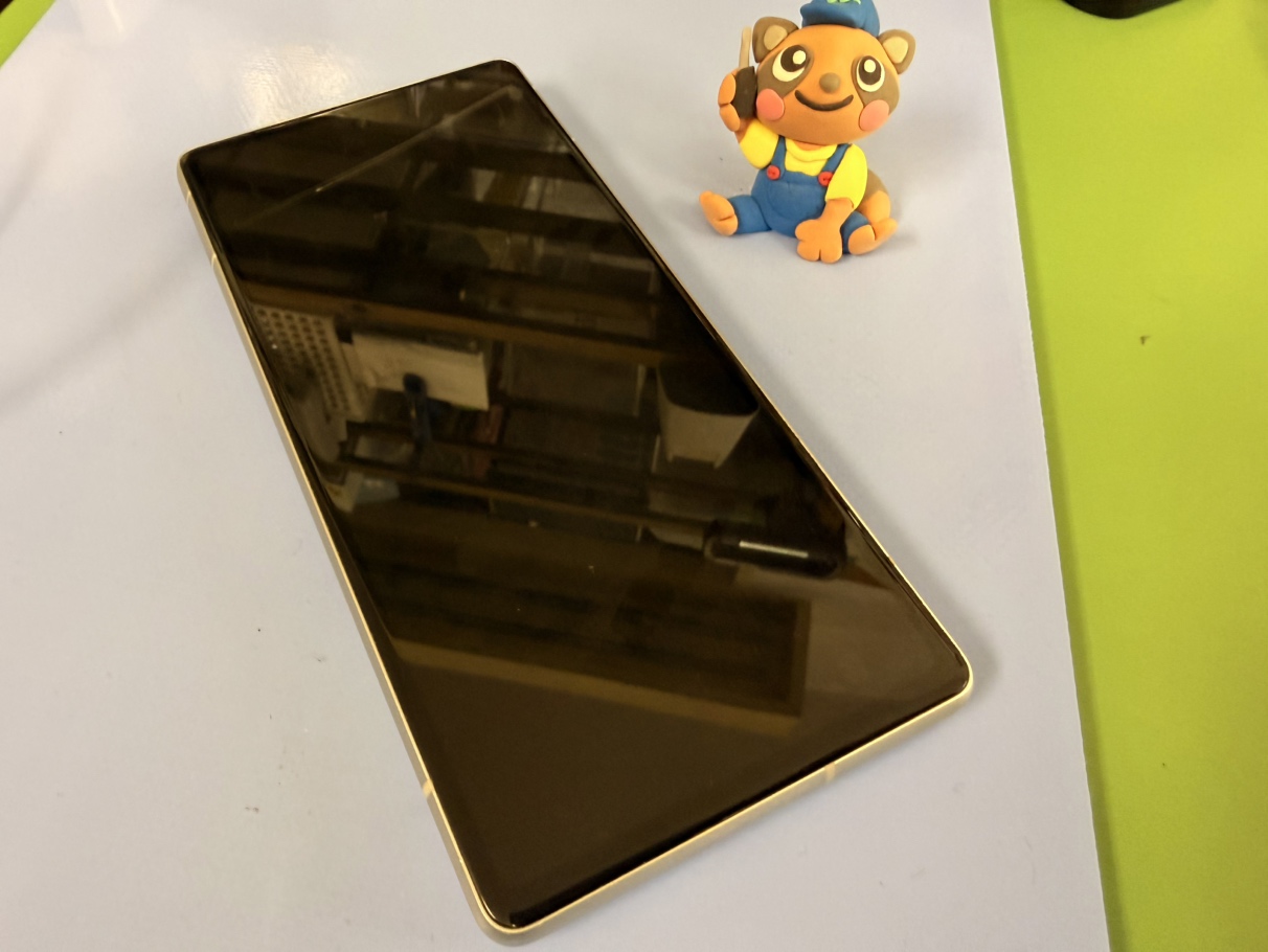 問い合わせから即修理案内！【中央林間店】Google pixel7a ガラス割れ