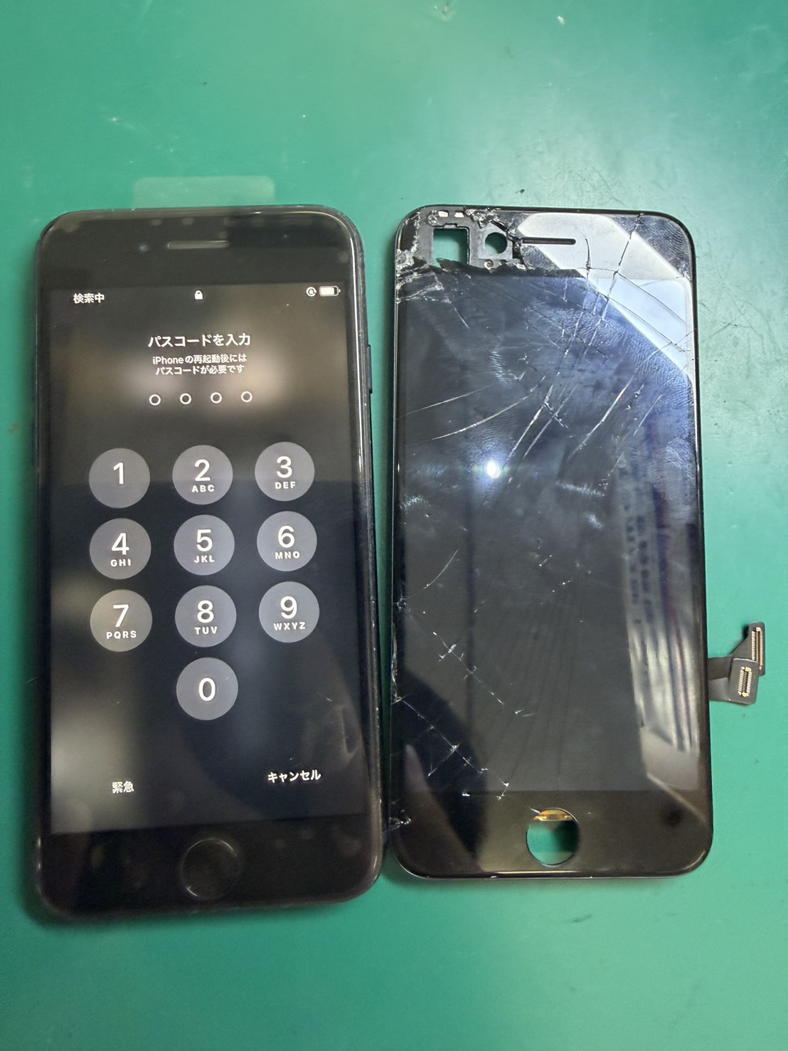 iPhoneSE2　画面交換修理を行いました！【スマホ修理工房荻窪タウンセブン店】