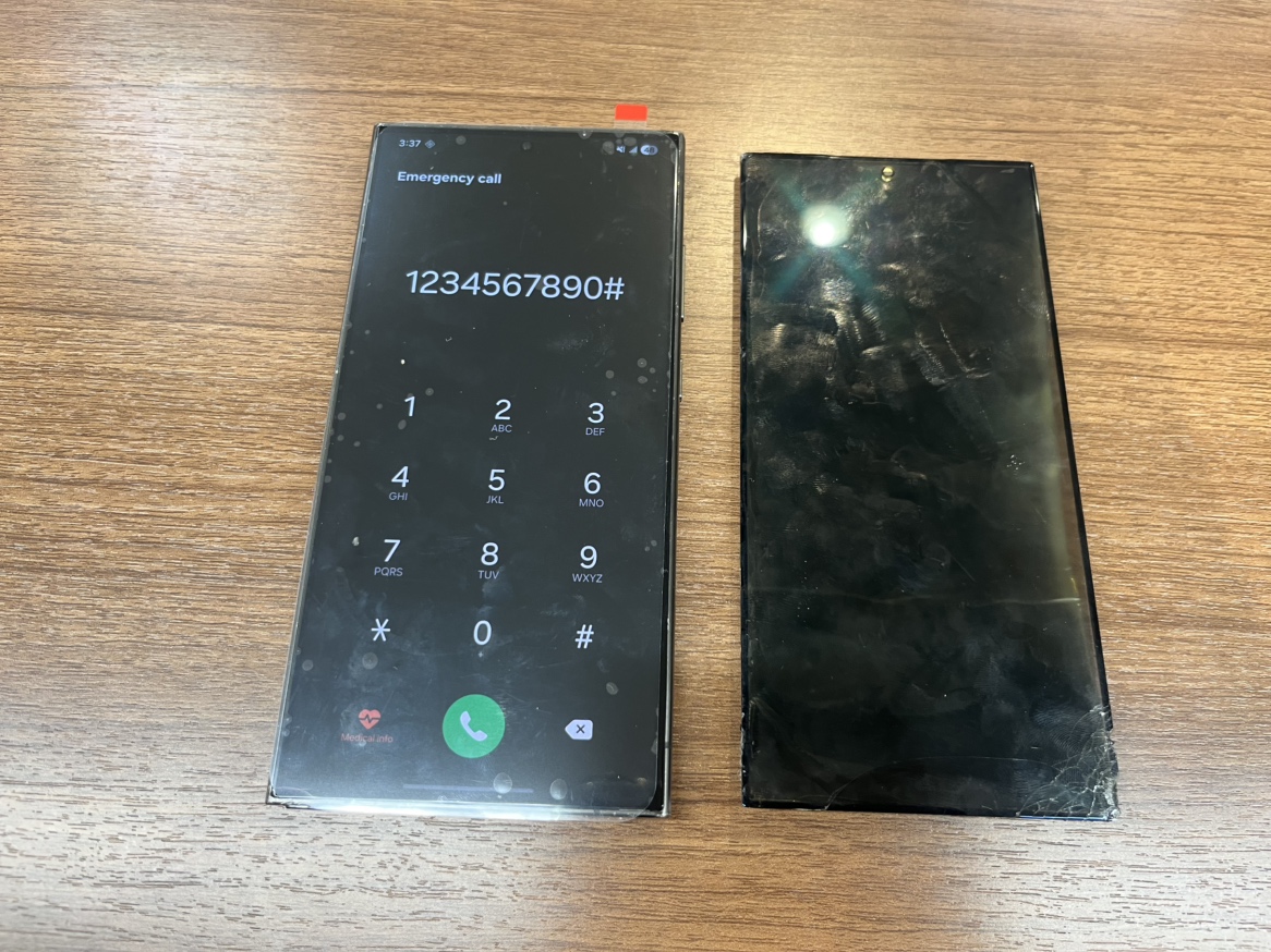 Galaxy S24 Ultraの画面交換！即日修理対応してます！