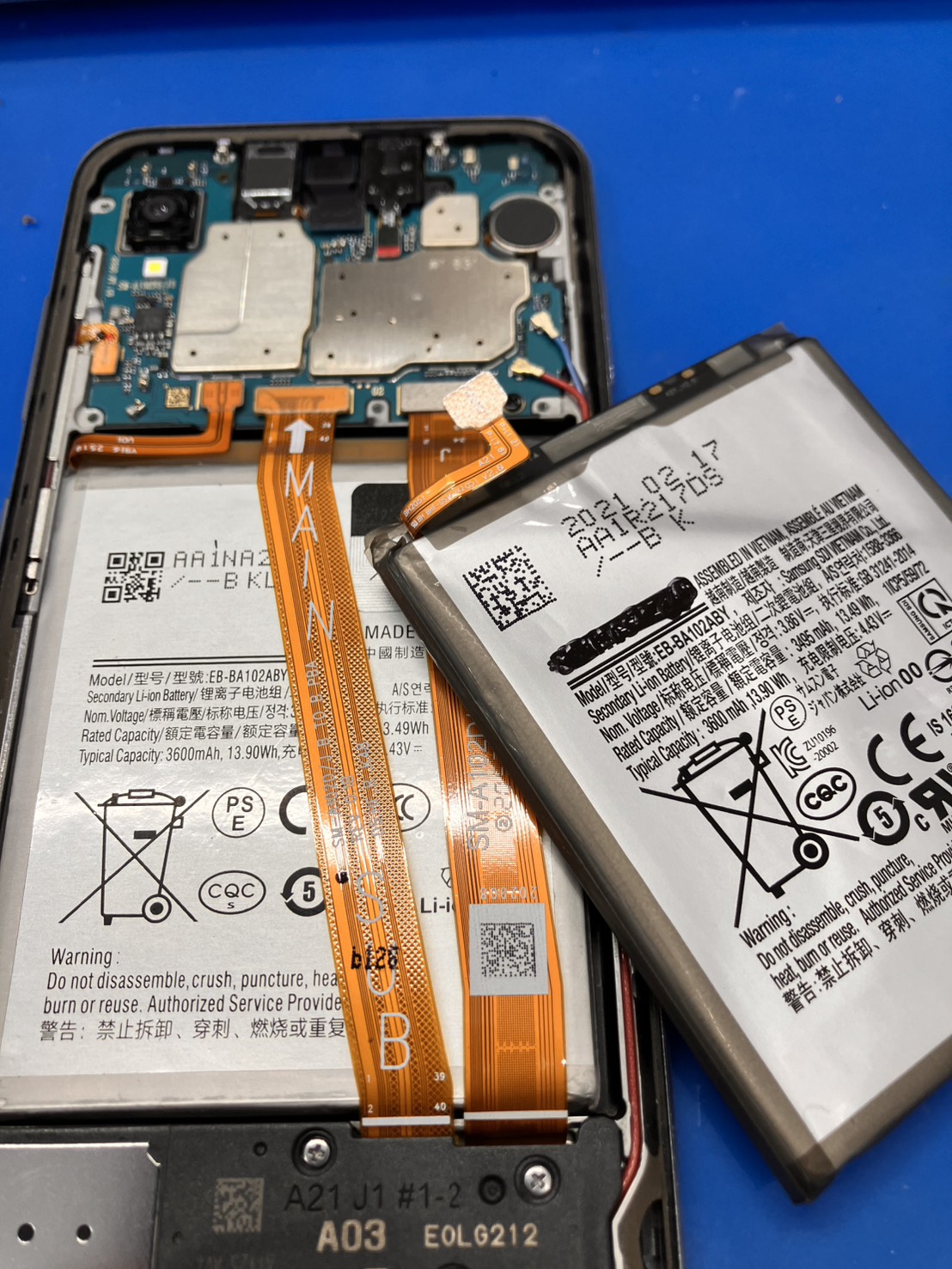 GalaxyA21のバッテリー交換を行いました！　-スマホ修理工房浦和パルコ店-