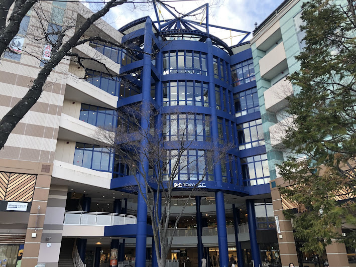 【新生活準備】センター南で清々しく新年度をスタート！🌸 センター南で新生活の準備！スマホの画面、割れたままじゃないですか？