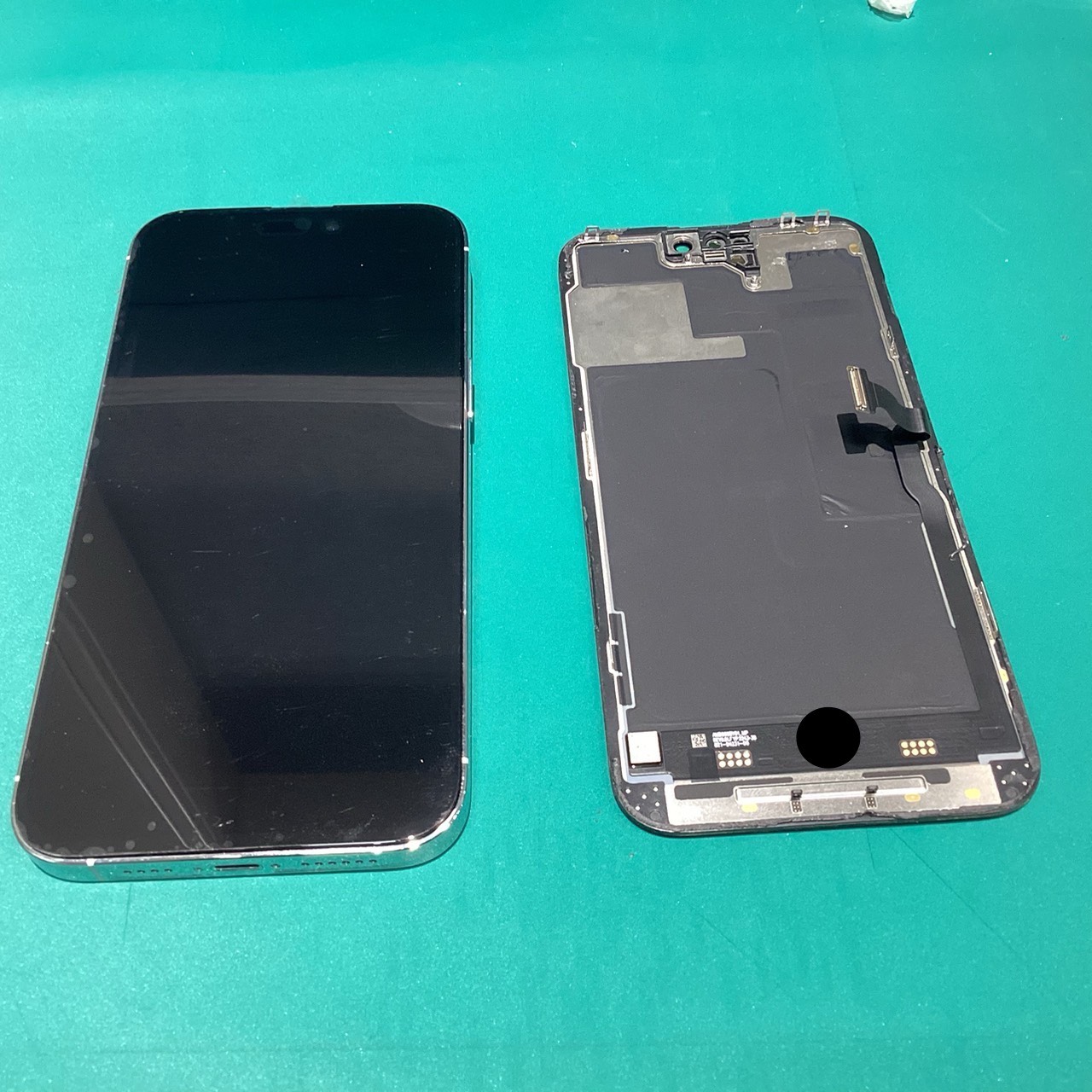 狭山市、川越市、入間市でiPhone14ProMaxの画面交換はスマホ修理工房新狭山店まで！