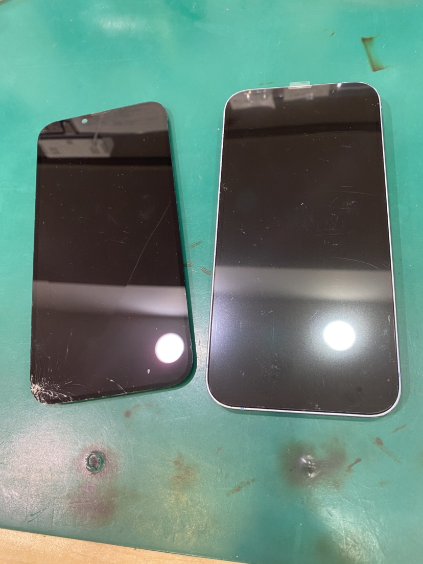 iPhone14Plusの画面交換修理を行いました！！スマホ修理工房テラスモール湘南店