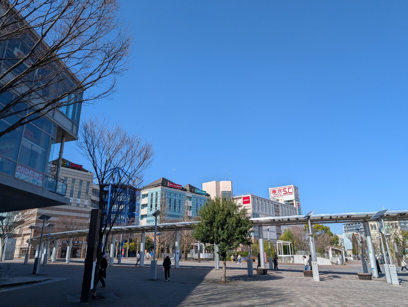 こんにちは！スマホ修理工房港北TOKYU S.C.です！