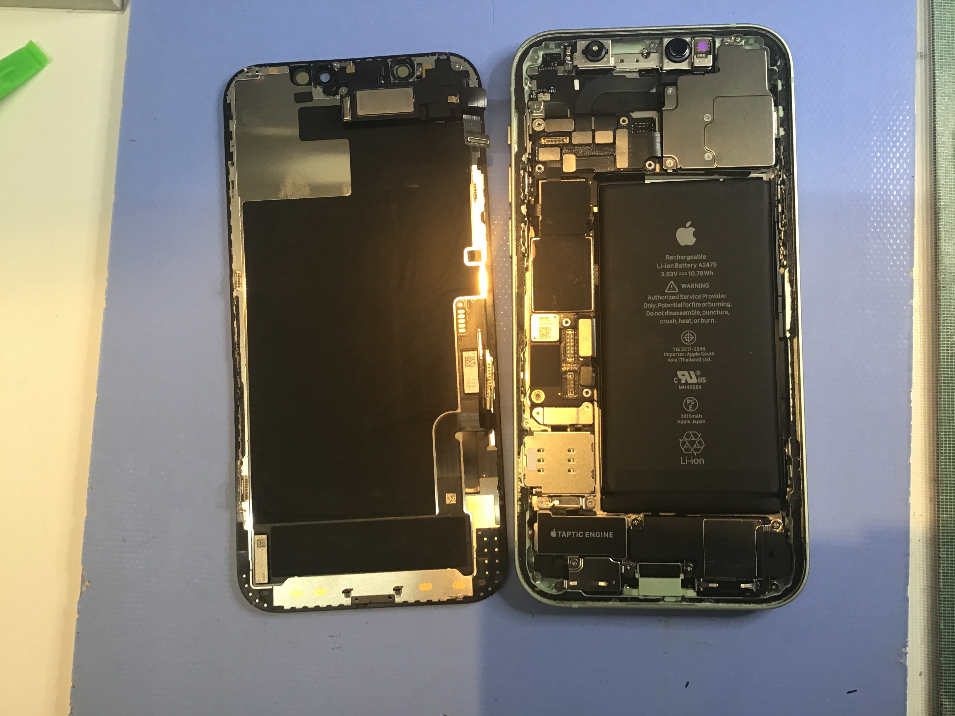 iPhone13の液晶交換は、データそのまま・即日修理のスマホ修理工房京王聖蹟桜ヶ丘ショッピングセンターB館店へ！