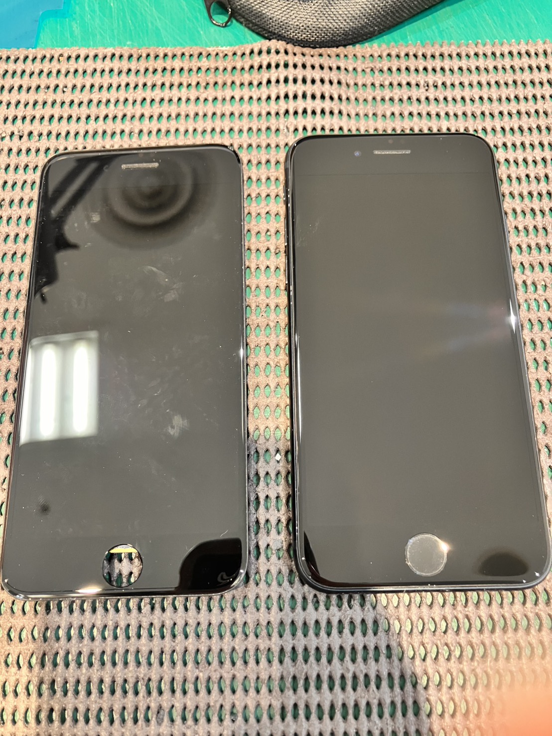 iPhoneSE3の液晶交換をおこないました！　-スマホ修理工房浦和パルコ店-