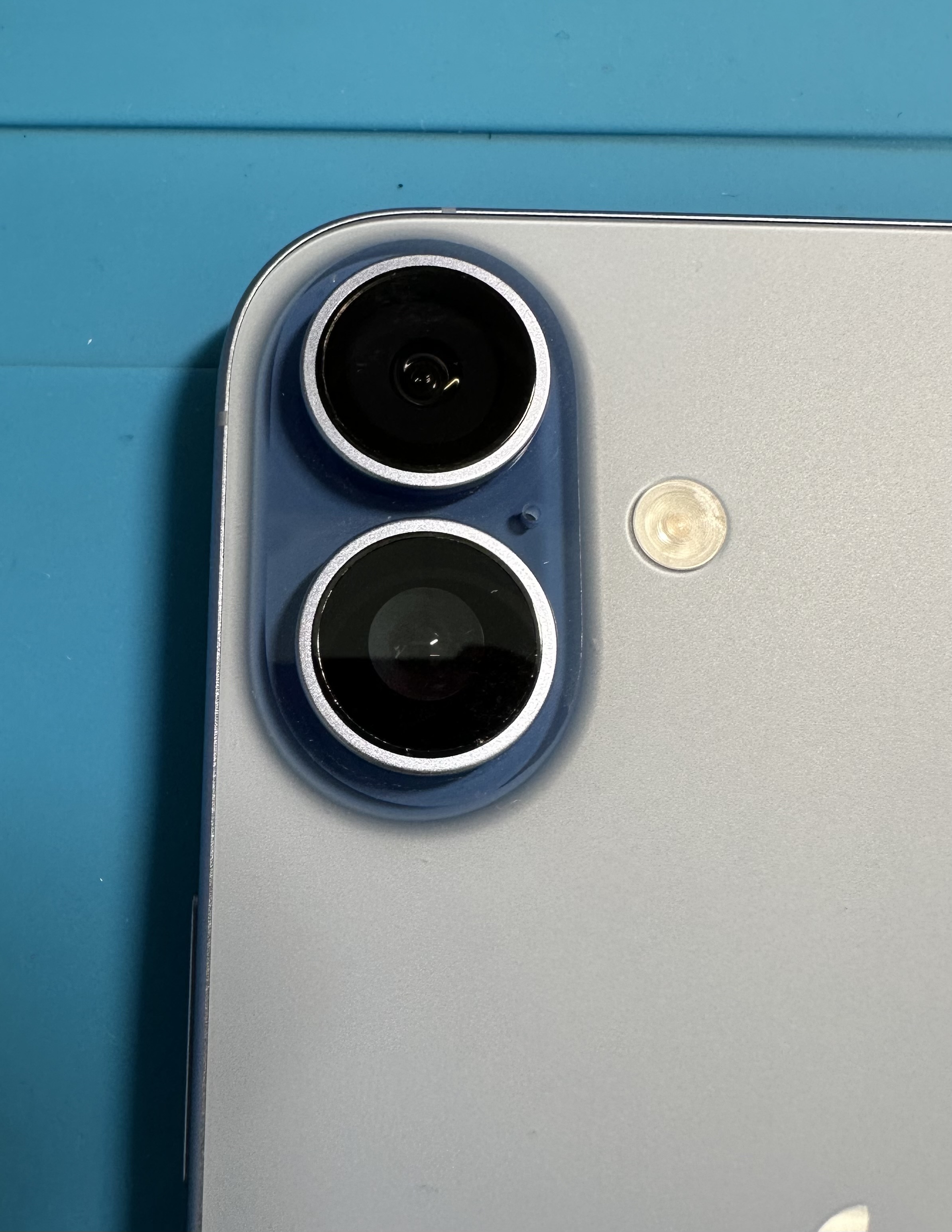 【iPhone17】カメラのガラスが割れたらスマホ修理工房カインズ前橋吉岡店へ！即日修理OK！