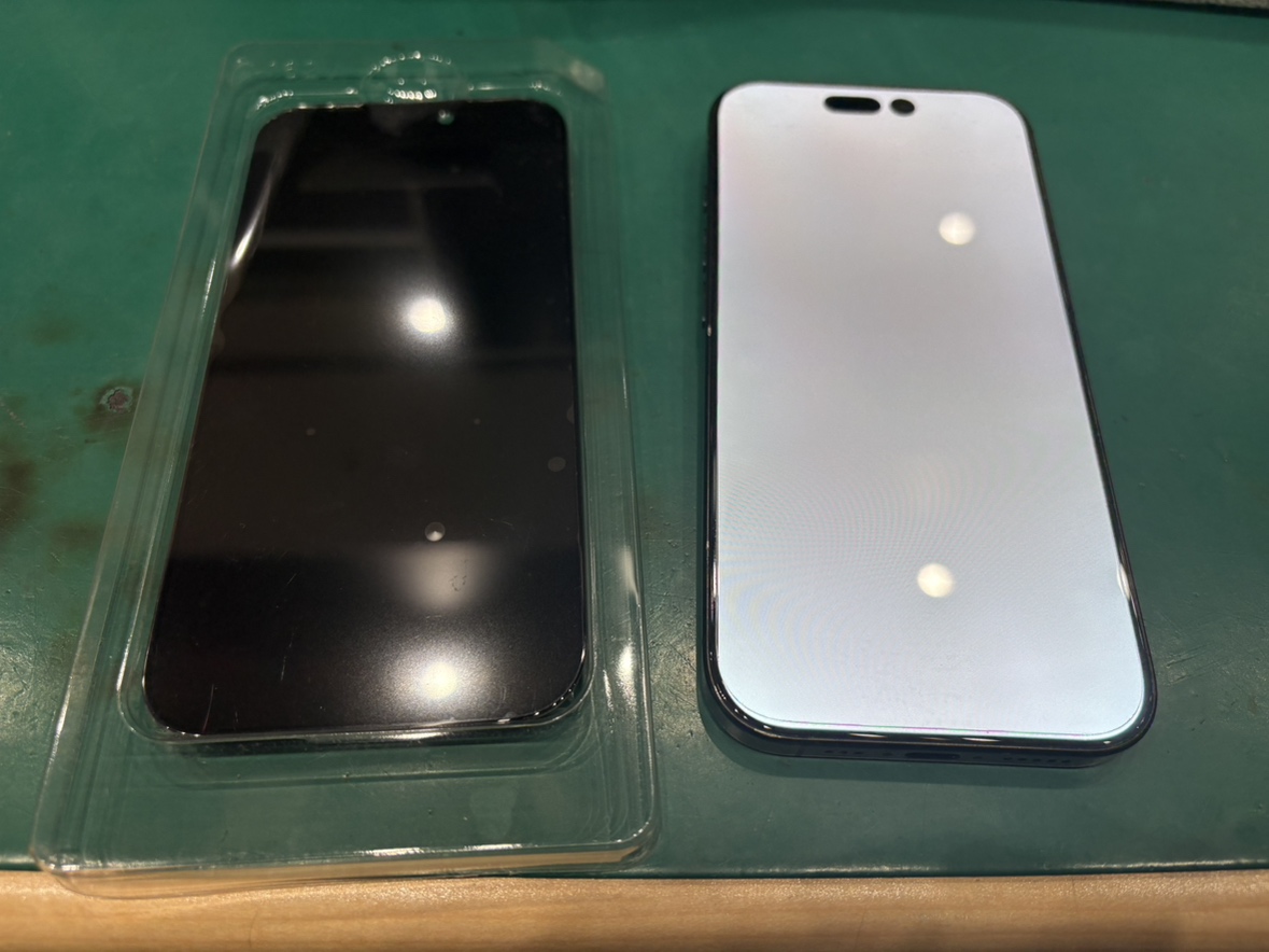 iPhone16Proの画面交換ならスマホ修理工房テラスモール湘南店にお任せください！