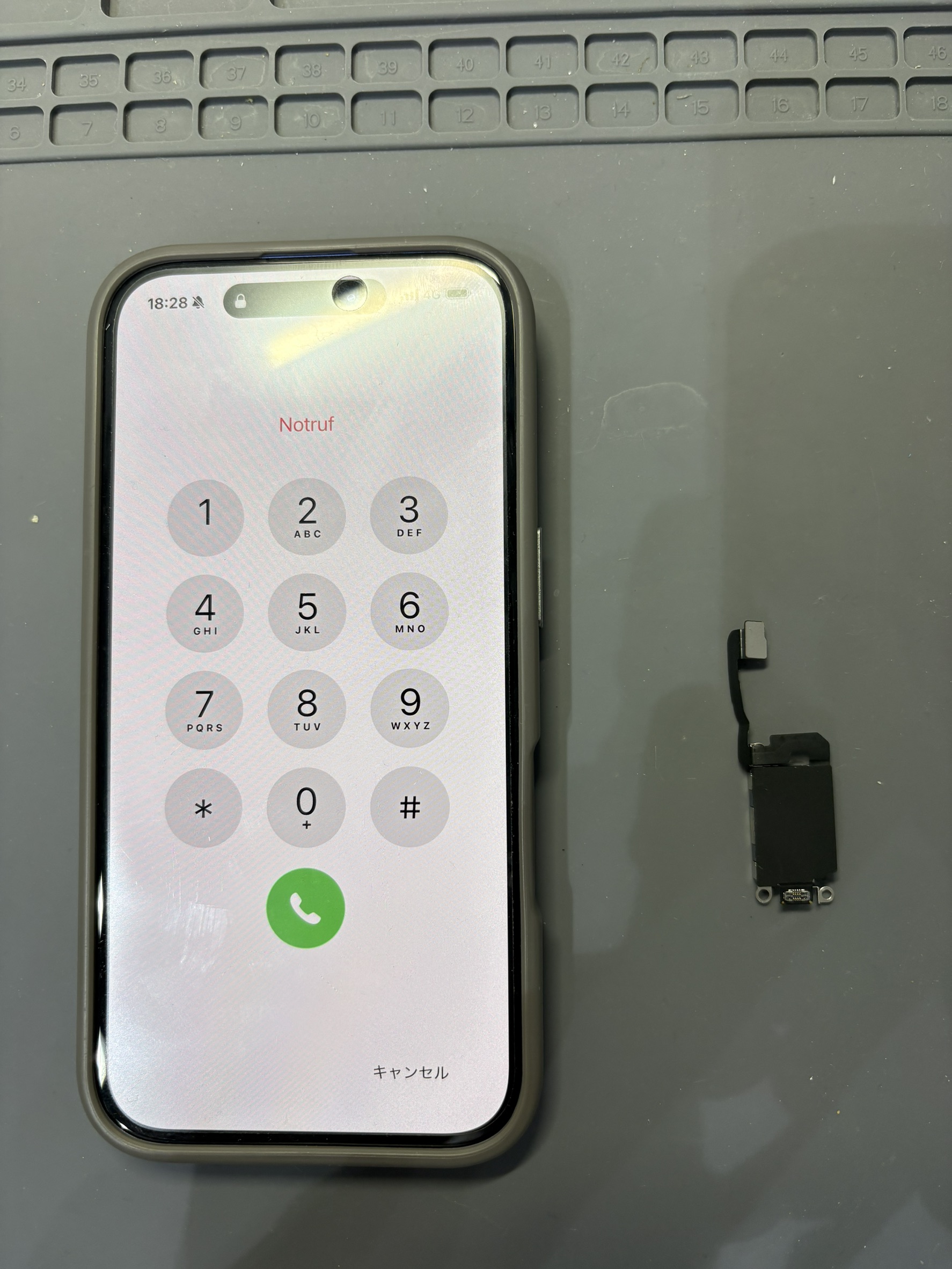 電波を拾わなくなったiPhone16のSIMスロット交換修理！【スマホ修理工房大和店】