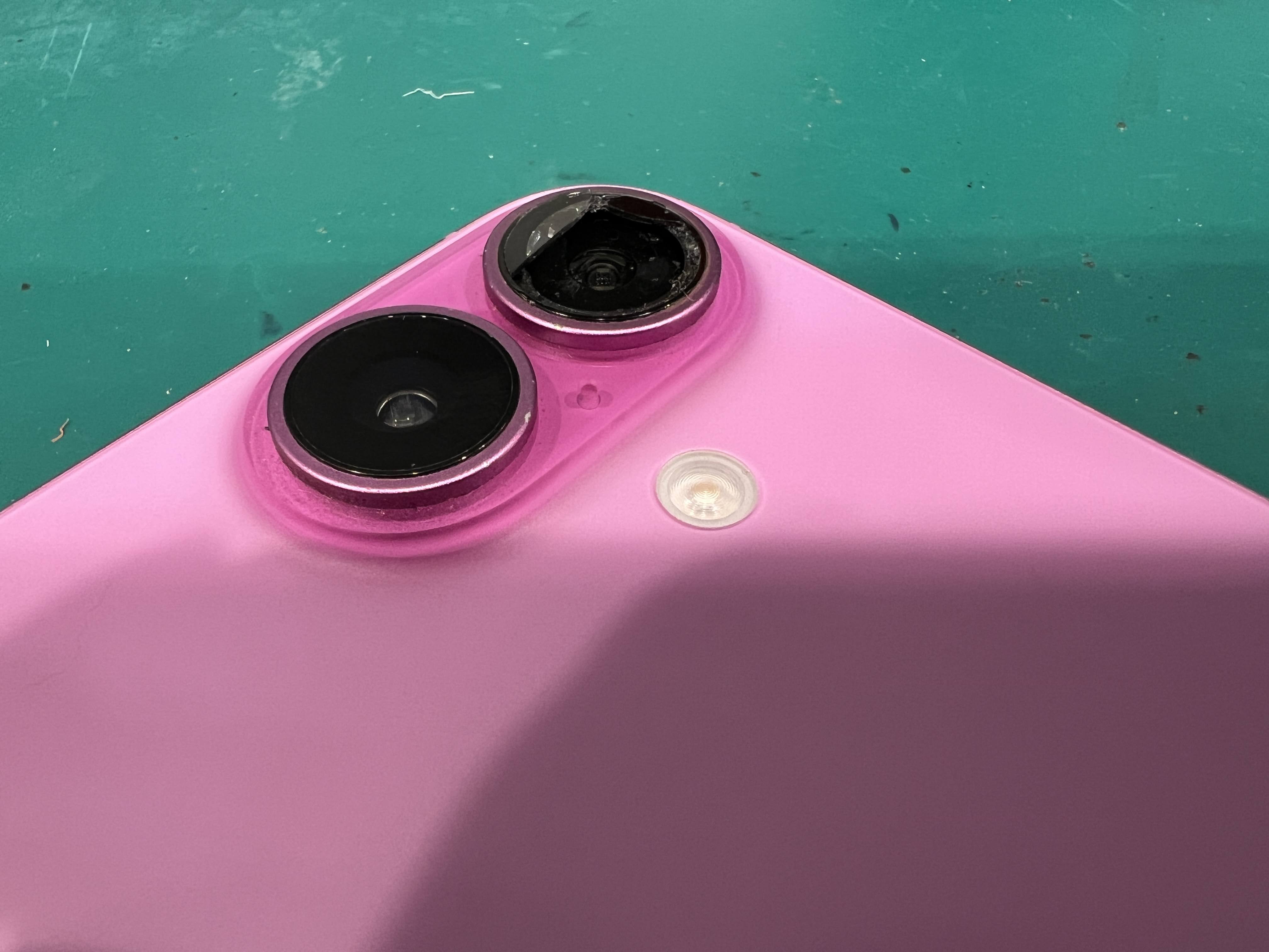 iPhone16 カメラレンズ割れを修理｜アウトカメラの写り不良を改善