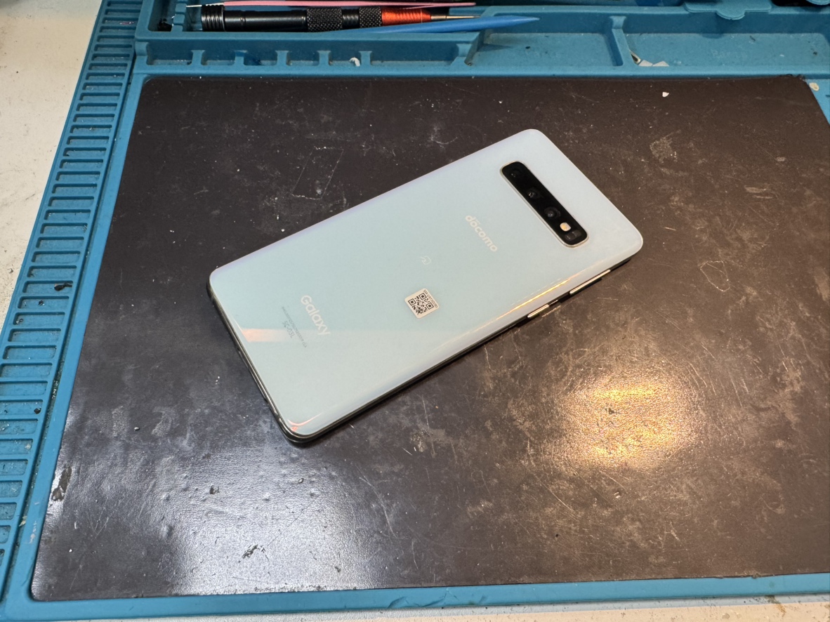 Galaxy S10画面割れ！磯子区の修理工房関内