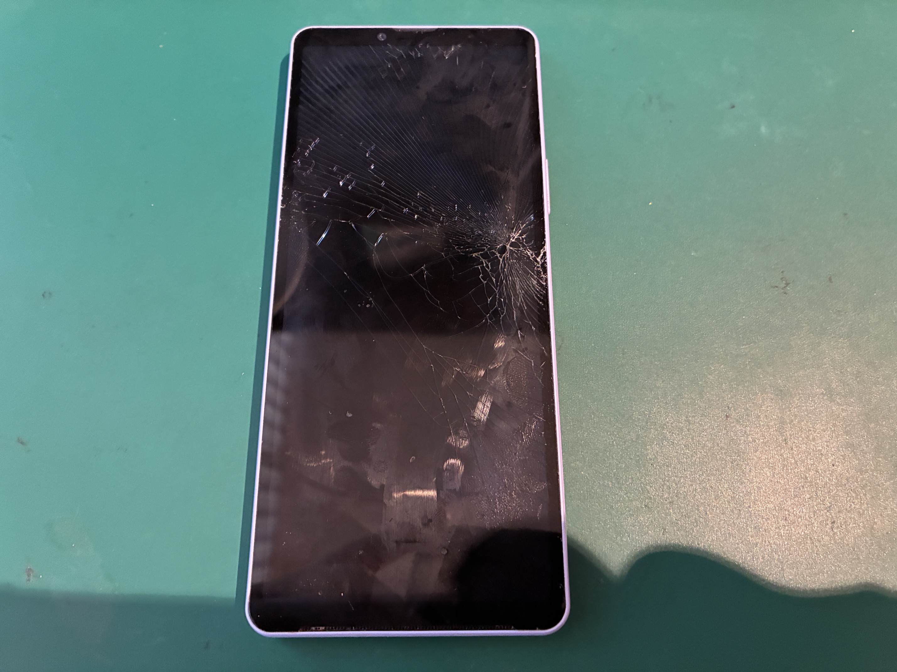 尼崎市からお越しのお客様よりXperia10Ⅴの画面交換をご依頼いただきました！