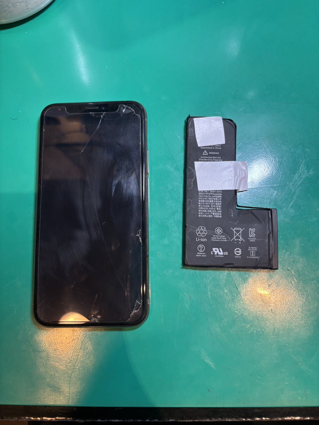 iPhone XSのバッテリー交換を承りました！【スマホ修理工房 調布パルコ店】