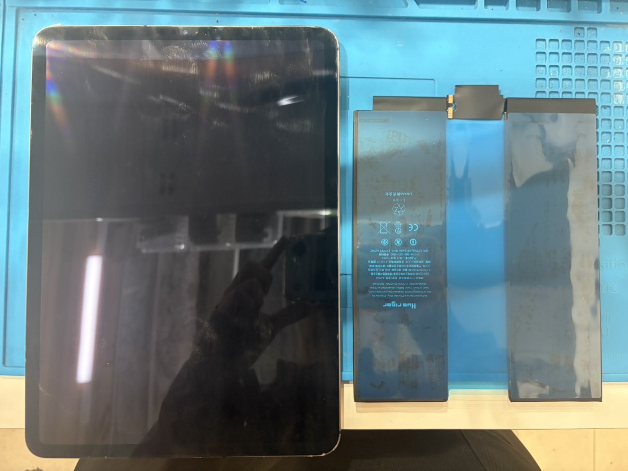 iPad Pro 11インチのバッテリー交換をさせていただきました！【スマホ修理工房 池袋P パルコ店】